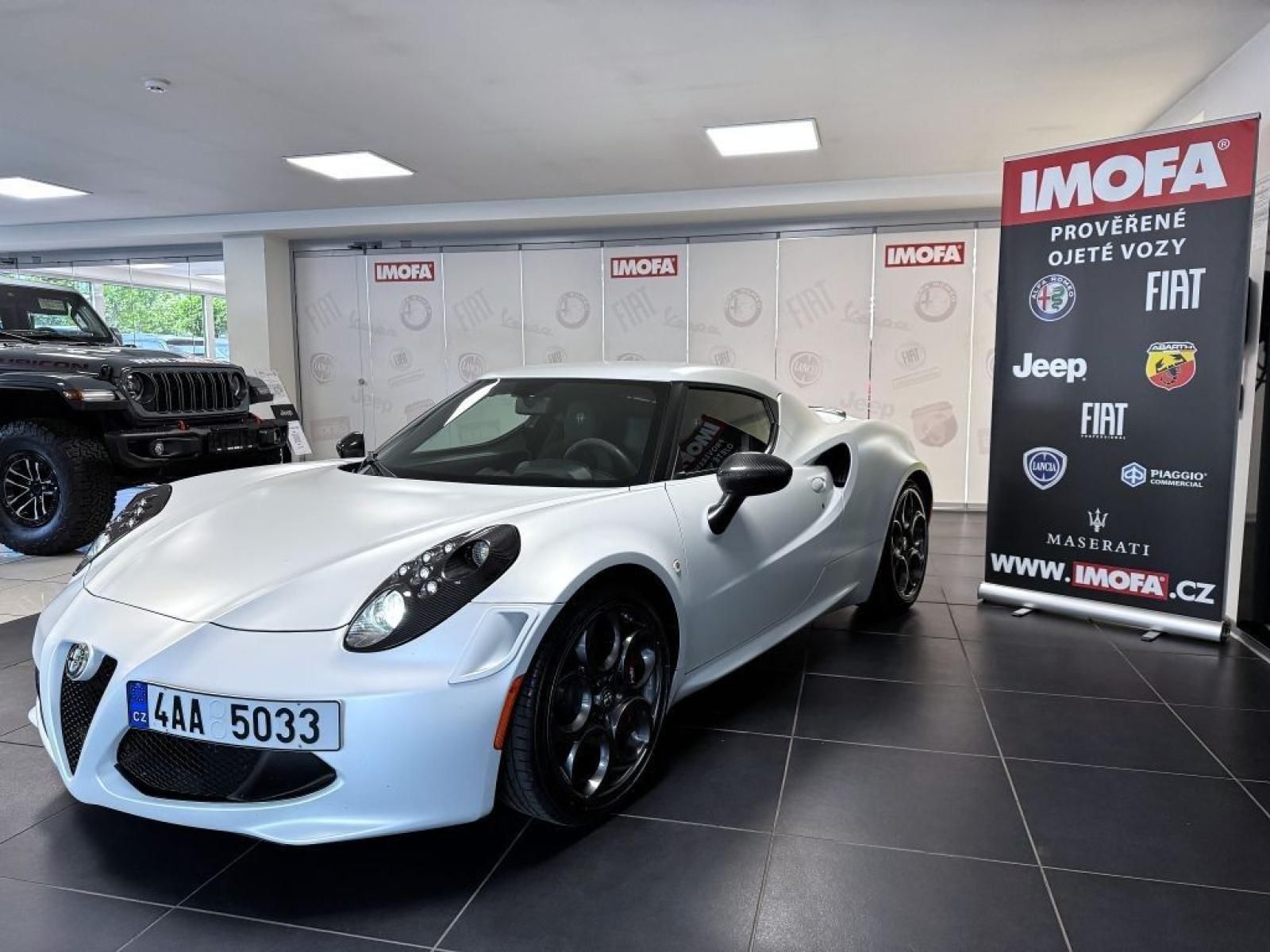 Alfa Romeo 4C, 1,8 16V TBI TCT 240k LAUNCH - fotka 3