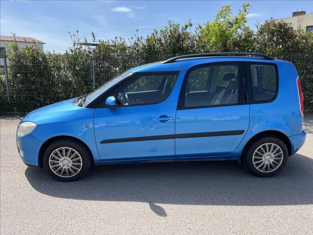 Škoda Roomster, 1,4 TDi SERVIS PANORAMA KLIMA - fotka 4