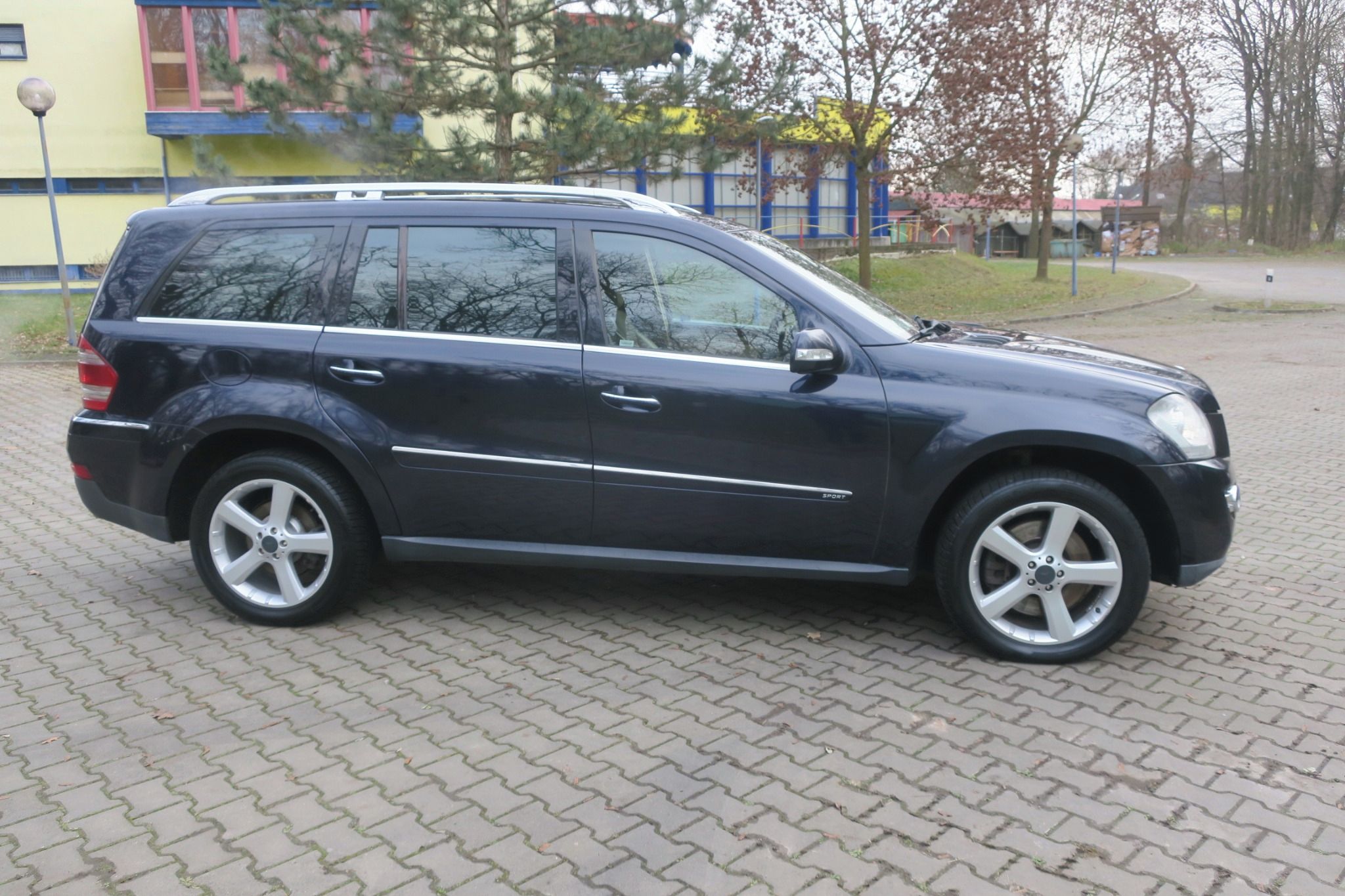 Mercedes-Benz GL, 320 CDI, 7 MÍST, VÝBAVA - fotka 6