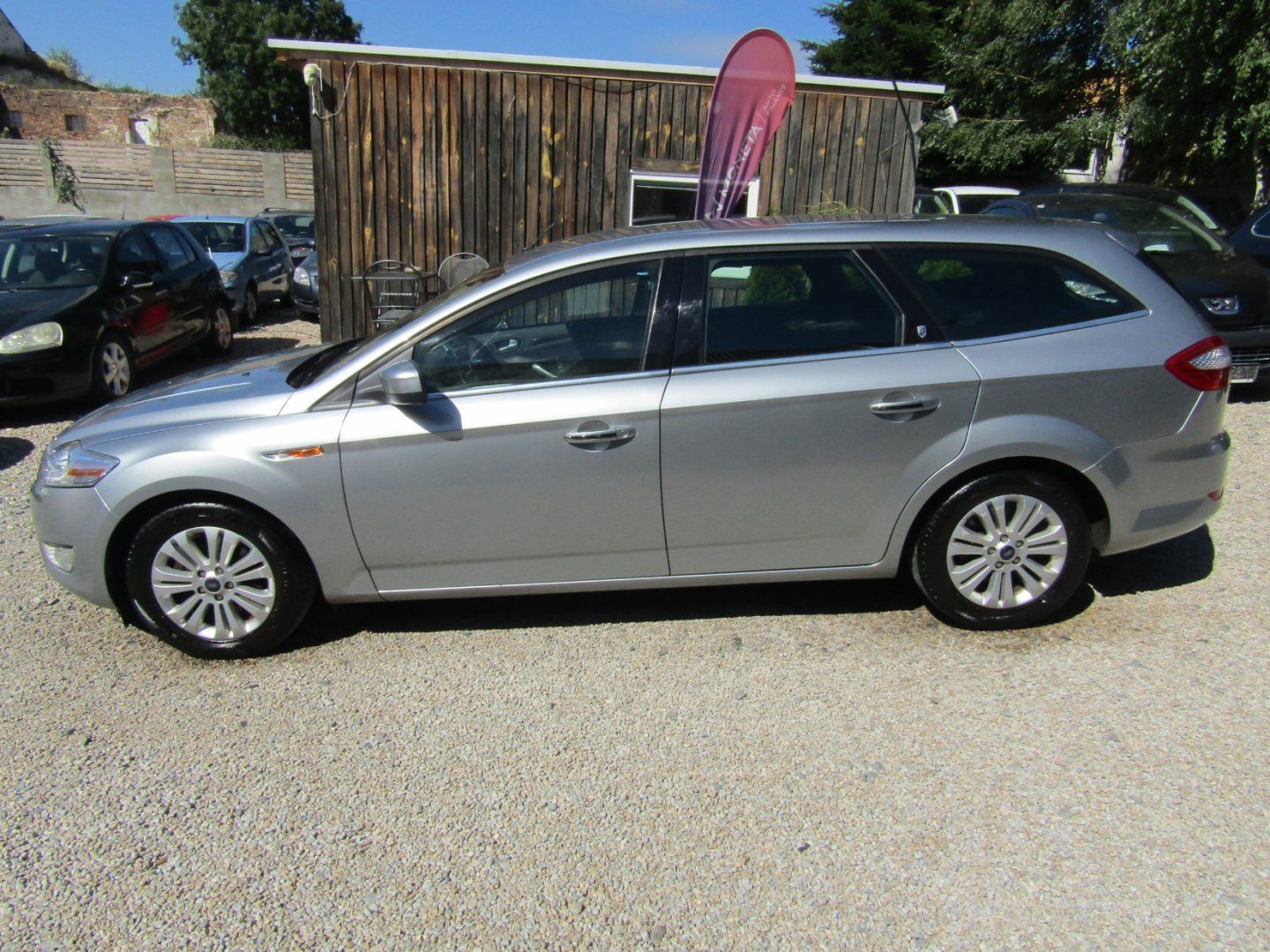 Ford Mondeo, 2.0 TDCi GHIA 1.MAJITEL - fotka 3