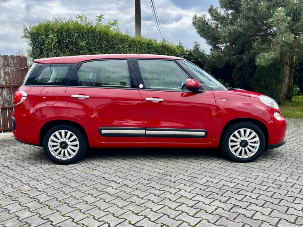 Fiat 500L, 1,6 JTD  LIVING - klima -ALU - fotka 6