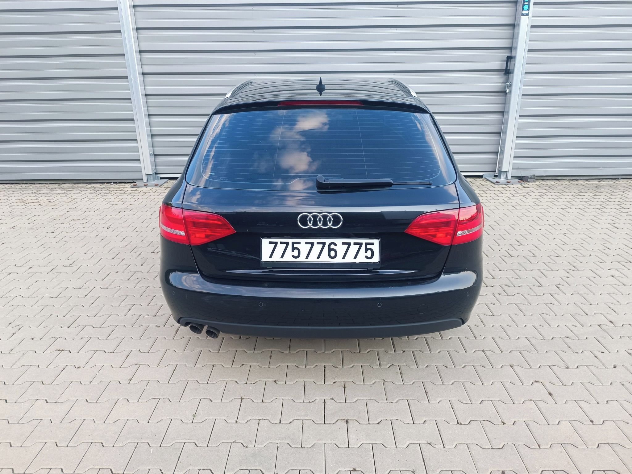 Audi A4, 2,0TDI,NAVI,servisní knížka - fotka 4
