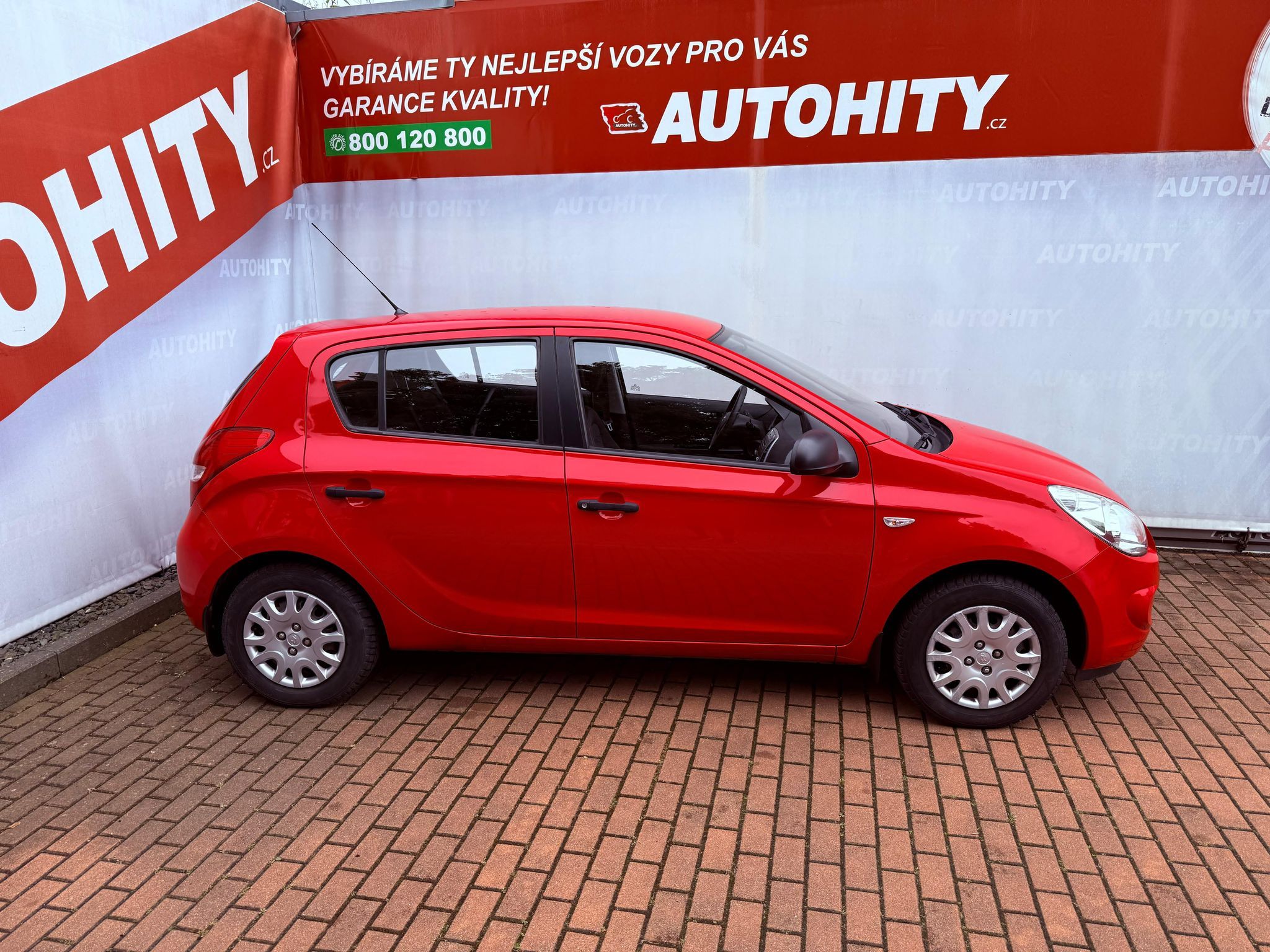 Hyundai i20, 1.2, ČR, 120 tkm - fotka 5