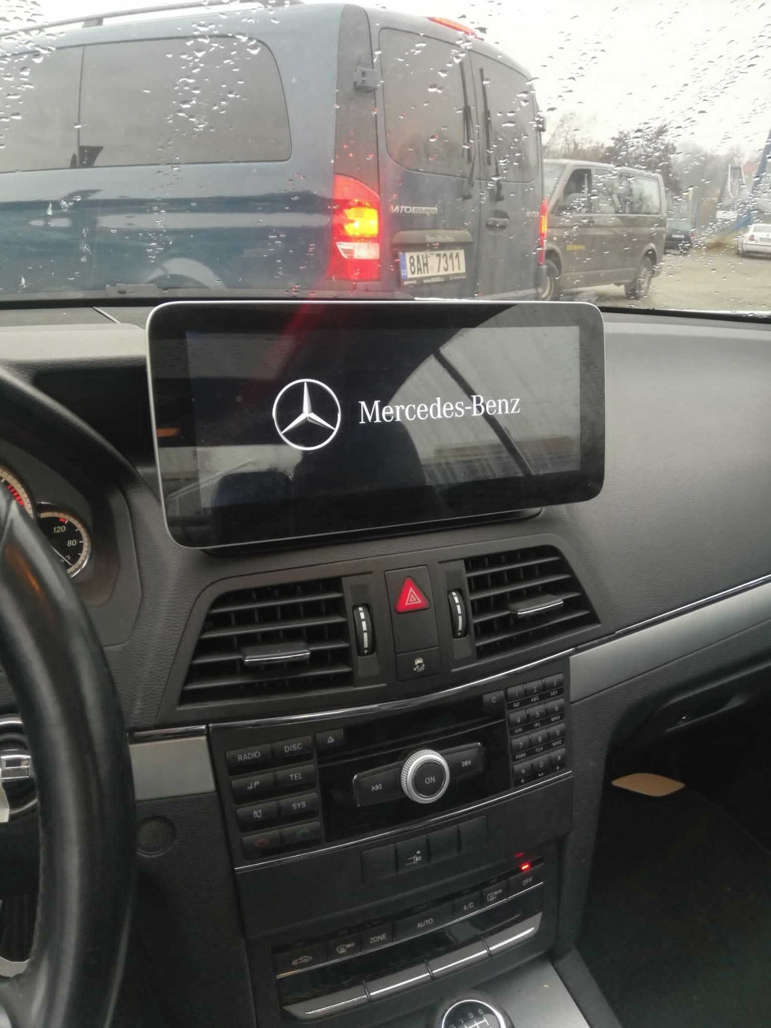 Mercedes-Benz Třídy E, 2.2CDi  E250 cupe - fotka 6