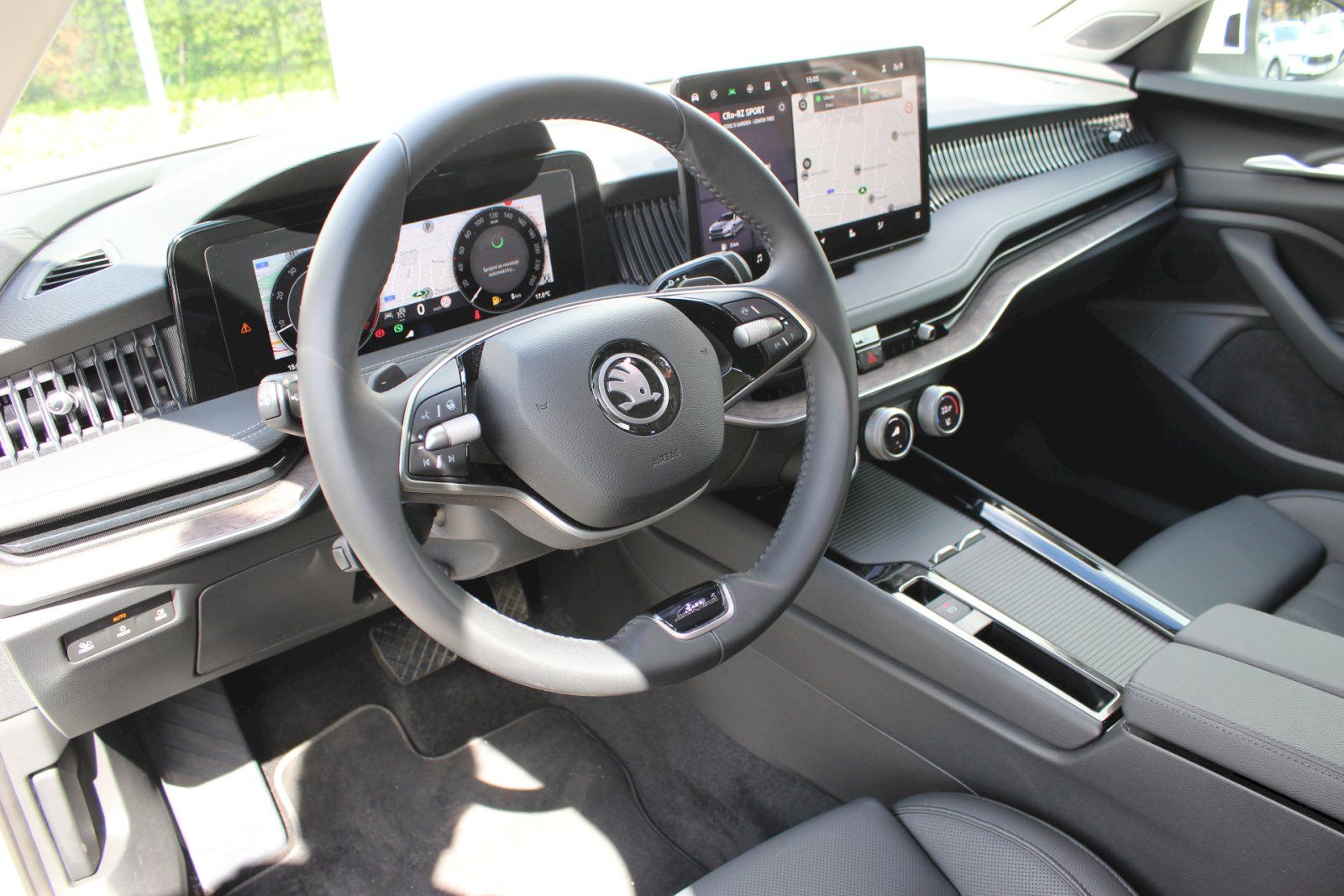 Škoda Superb, L&K 4x4 2,0 TDI 142kW - fotka 6