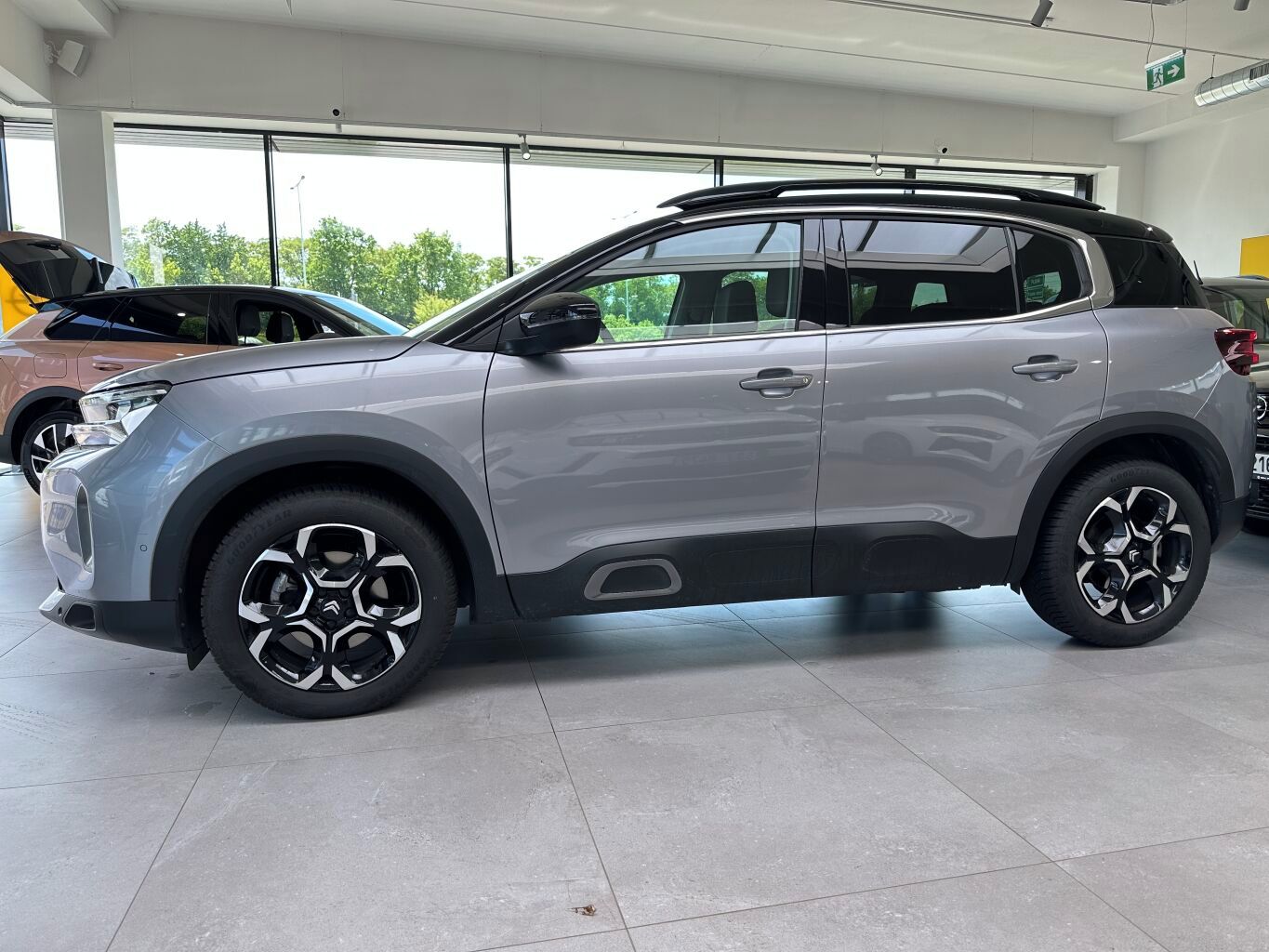 Citroën C5 Aircross, 067947 AIRCROSS SHINE 1.5 BLUE - fotka 2