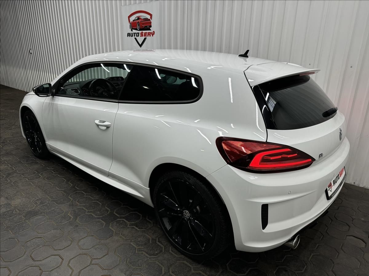 Volkswagen Scirocco, R 2.0TSI 206kW DCC DYNAUDIO - fotka 6