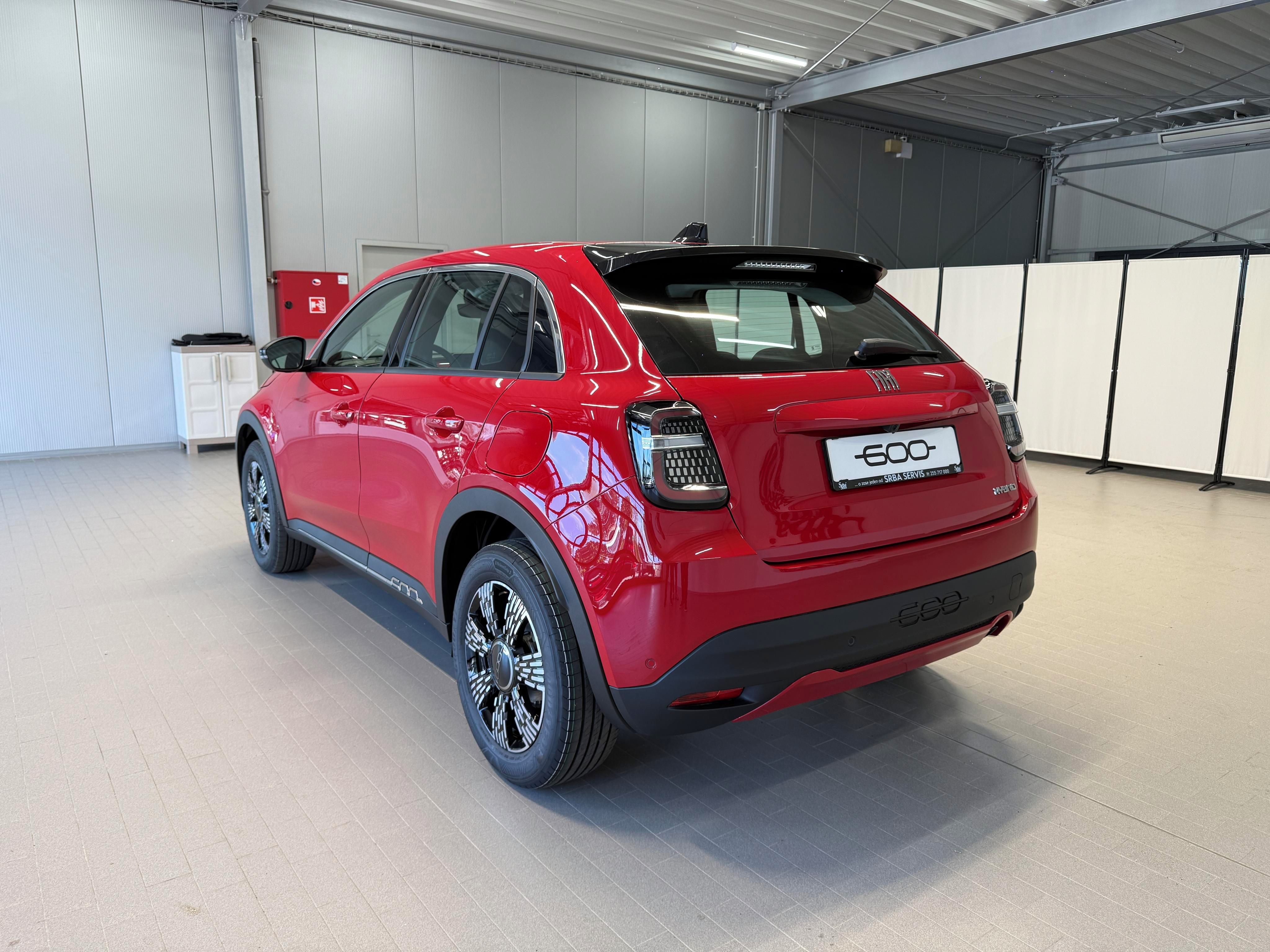 Fiat 600, 1.2 Turbo Hybrid 100k MHEV eDC - fotka 3
