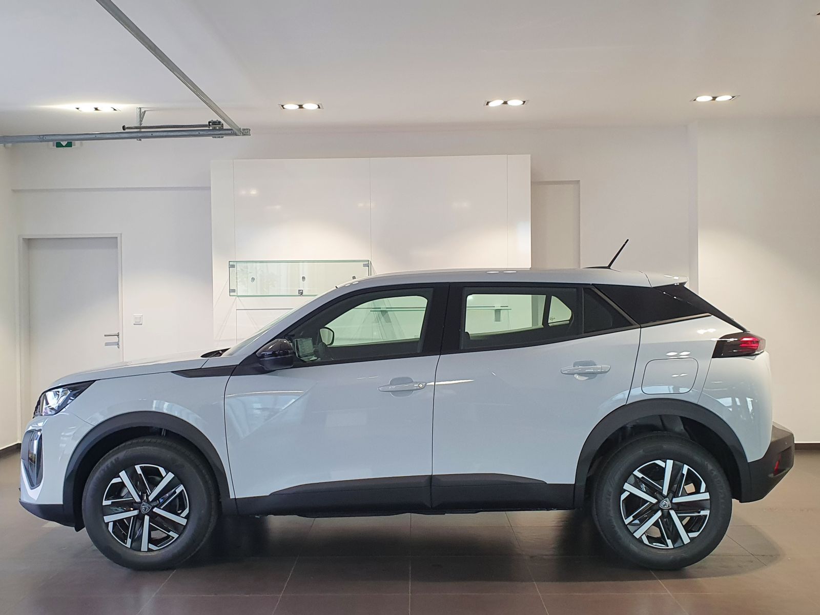 Peugeot 2008, ACTIVE PT 100k MAN6 - fotka 3