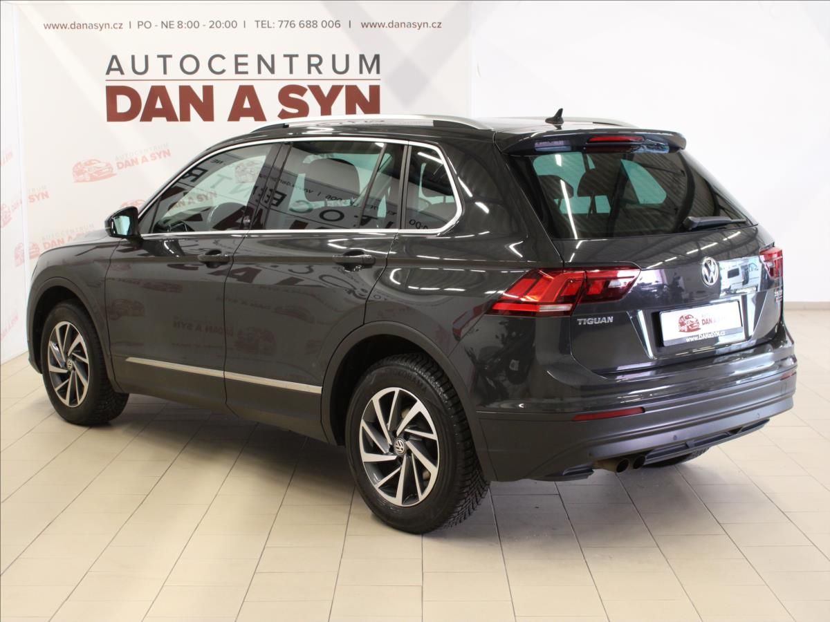 Volkswagen Tiguan, 2,0 TSI 132KW DSG 1.majitel - fotka 6