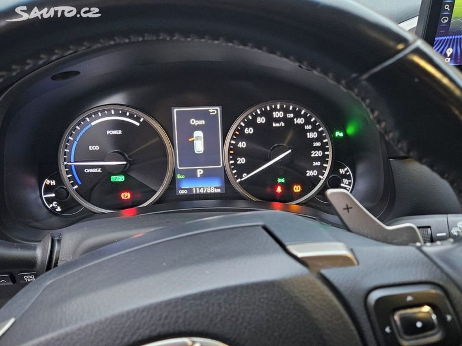 Lexus NX 300h - fotka 6