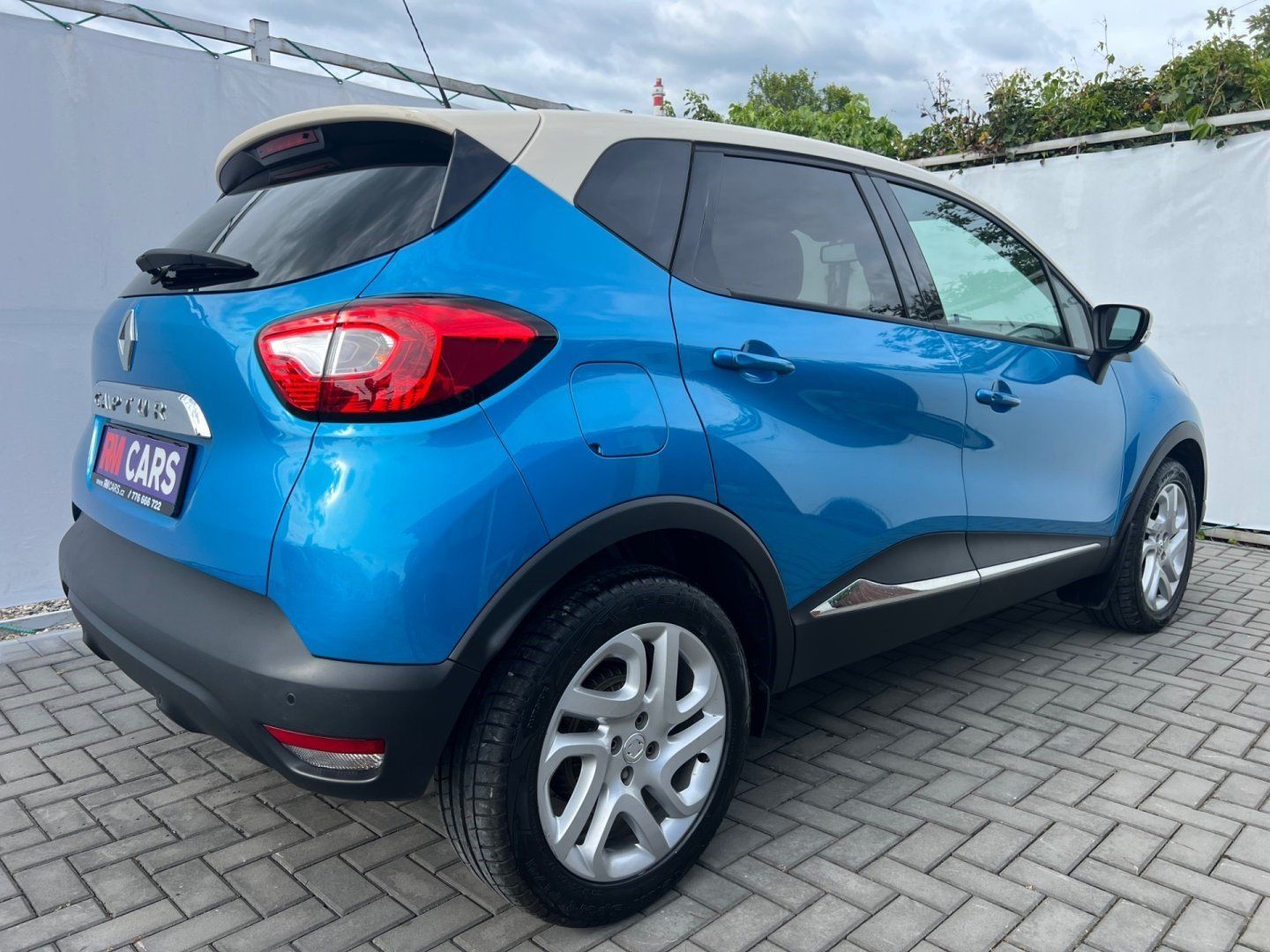 Renault Captur, 1.2 87kW*2.Maj.*ČR*NAVI*KAMERA - fotka 4