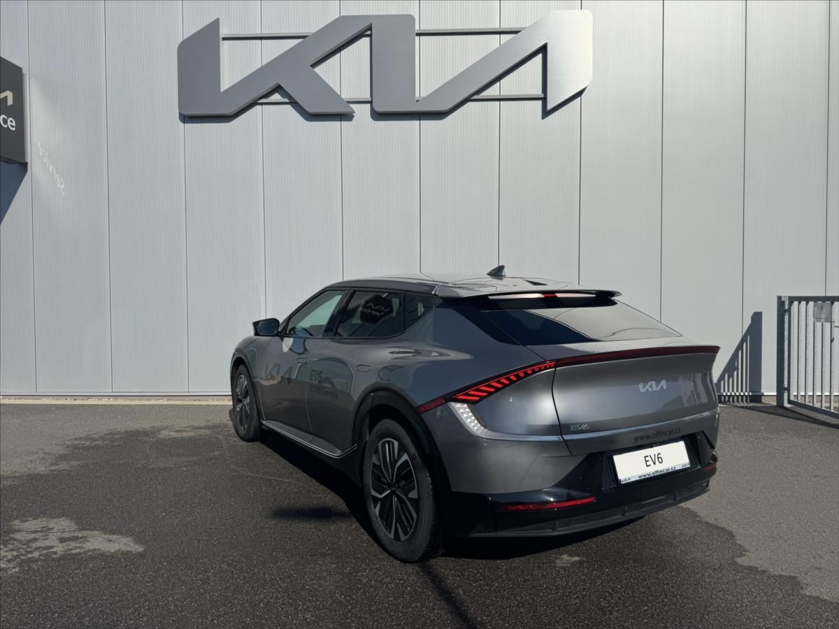 Kia EV6, 77kWh Earth Pro 4x2 - fotka 3