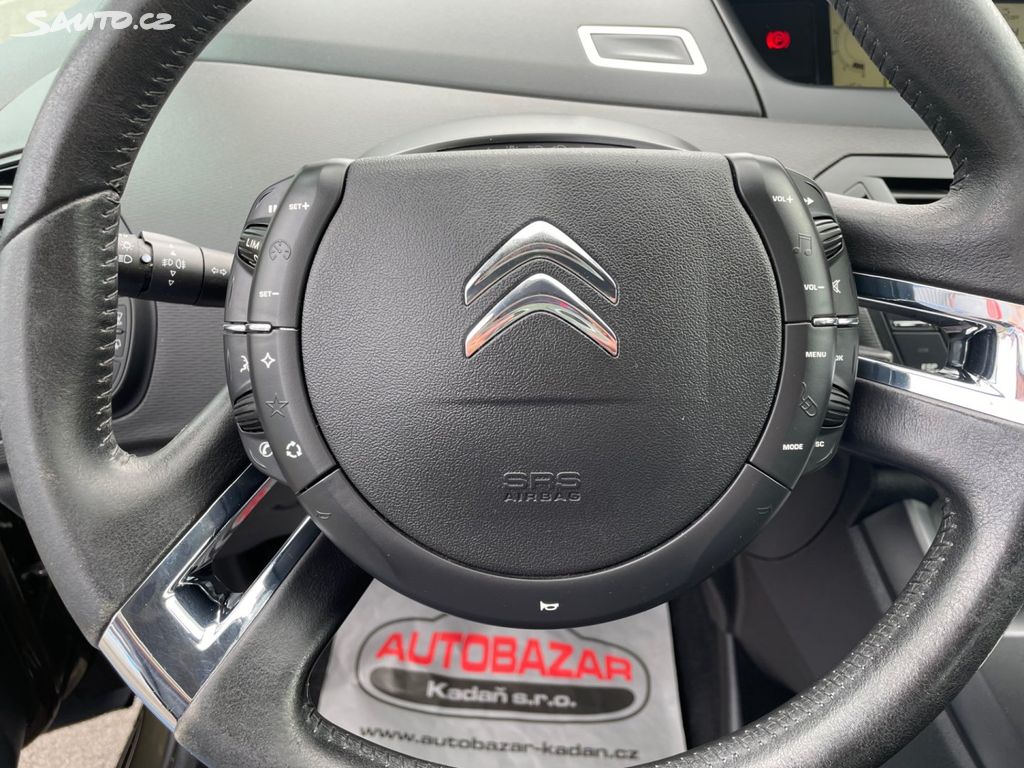 Citroën C4 Picasso, 1,6 88 kW, 7MÍST, SERVISKA