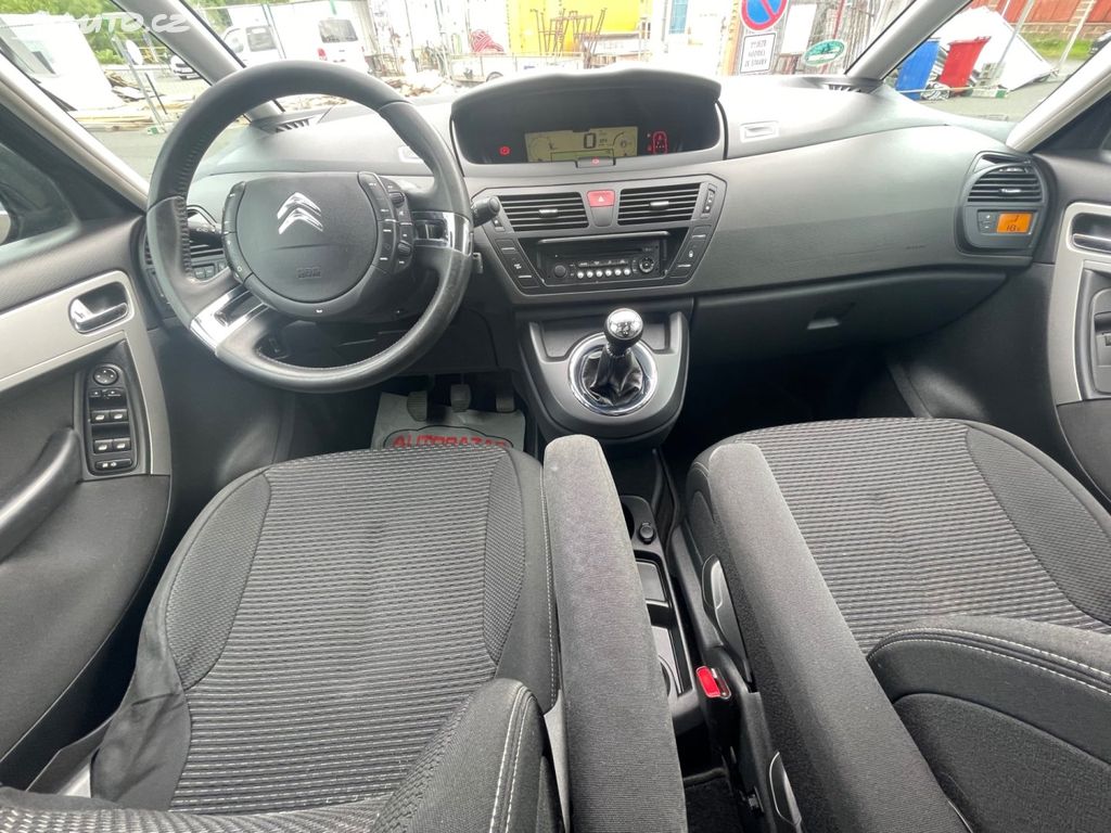 Citroën C4 Picasso, 1,6 88 kW, 7MÍST, SERVISKA