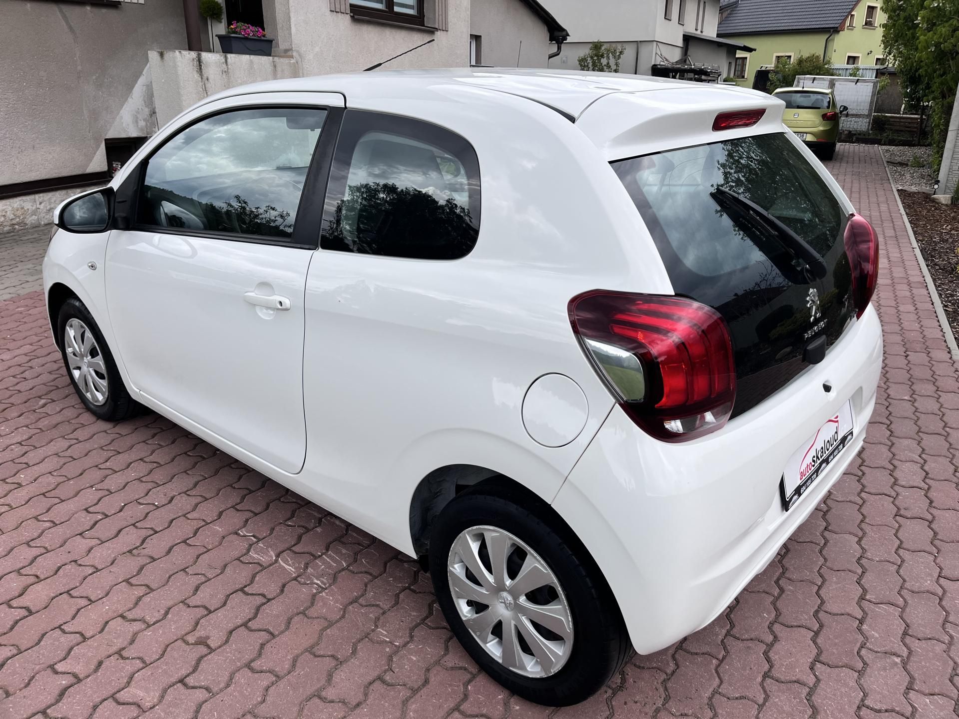 Peugeot 108, 1,0 VTI 53KW,KLIMA,1MAJ,ESP,E6 - fotka 4