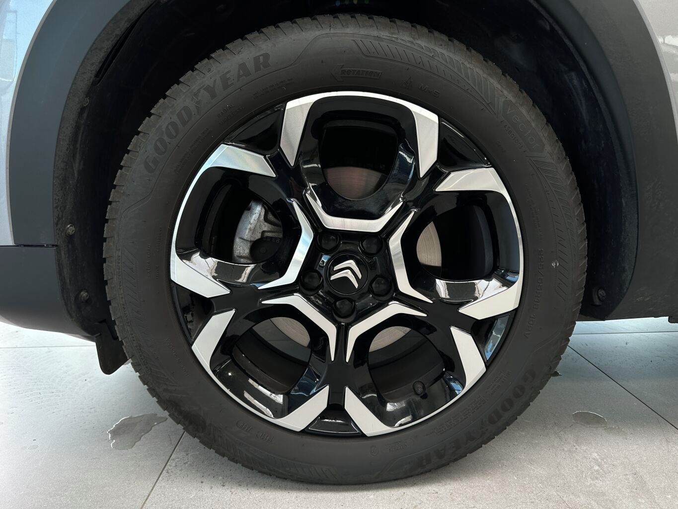 Citroën C5 Aircross, 067947 AIRCROSS SHINE 1.5 BLUE - fotka 5