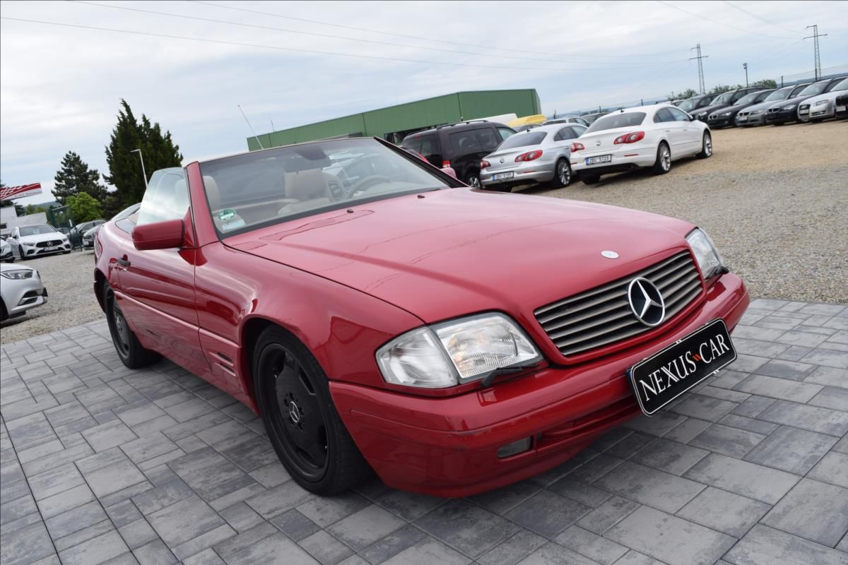Mercedes-Benz SL, 5,0 235kw AUTOMAT V8 CABRIO - fotka 4