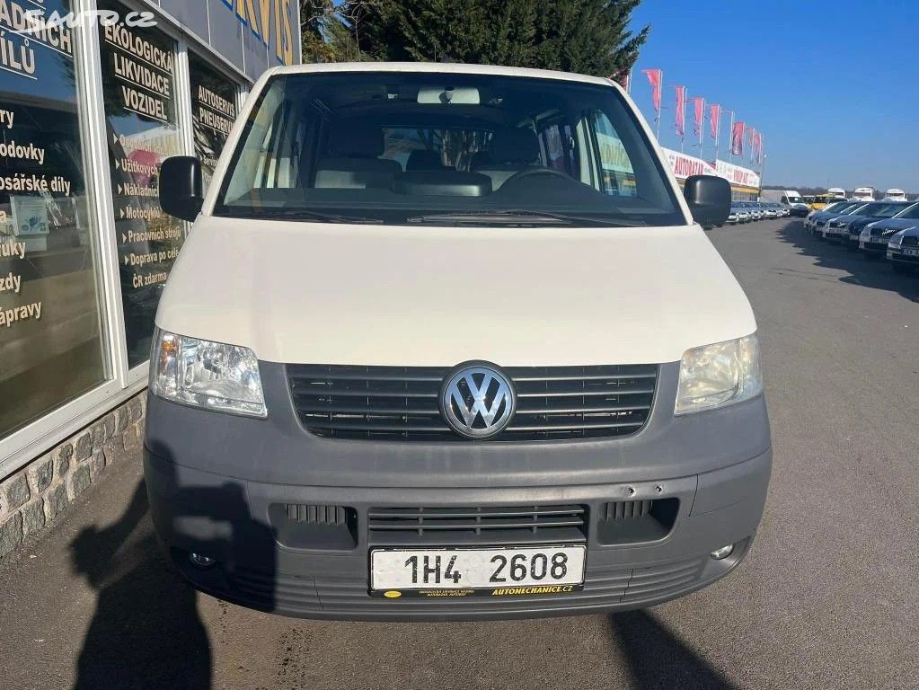 volkswagen-transporter-2-5tdi-sauto-cz