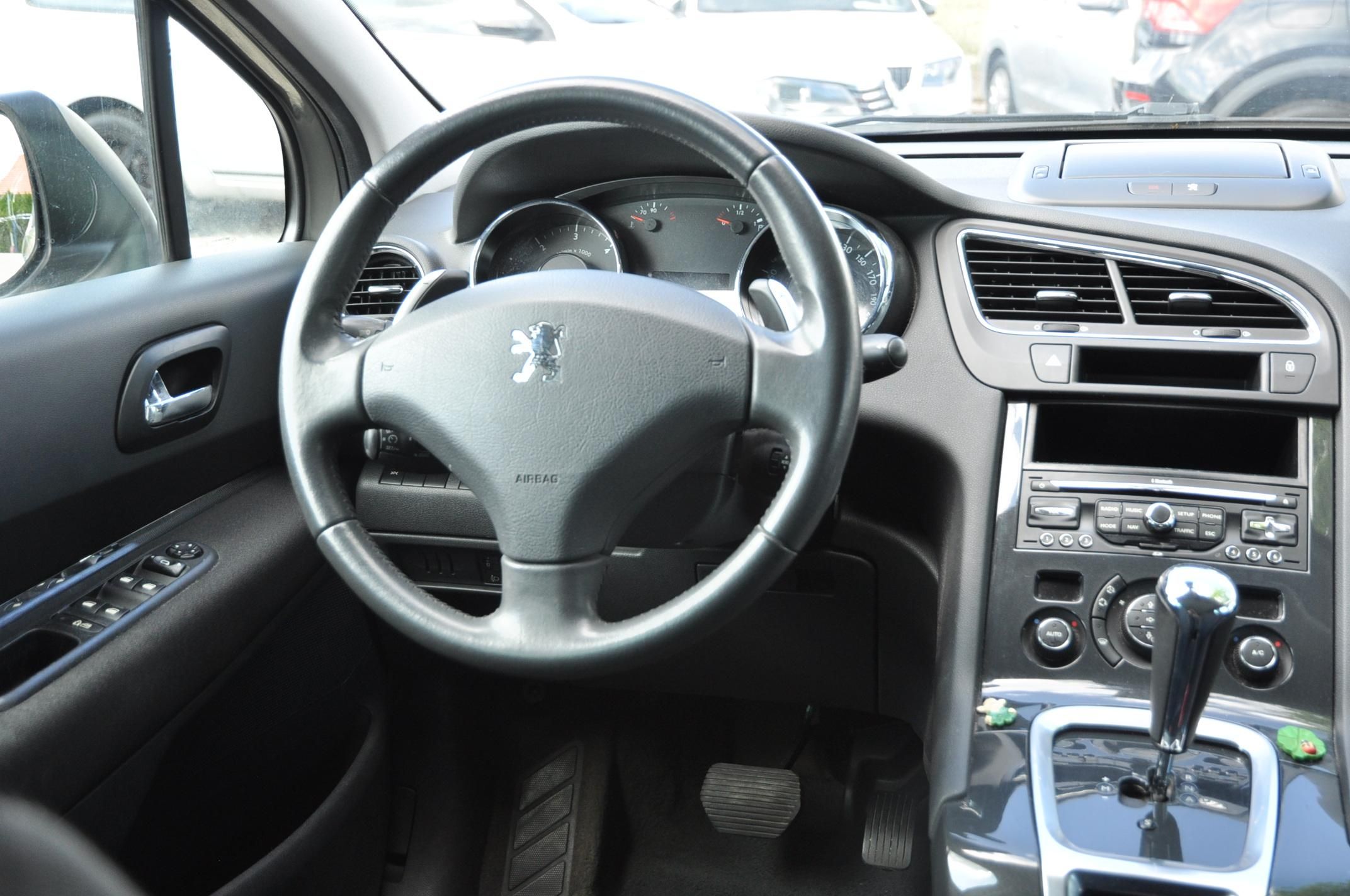 Peugeot 5008, 1.6HDi 82kW AUTOMAT - fotka 5