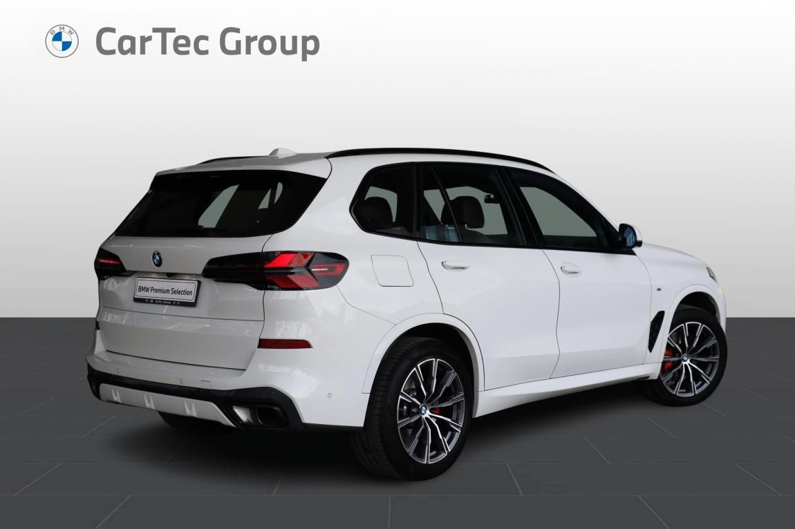 BMW X5, xDrive30d - fotka 3