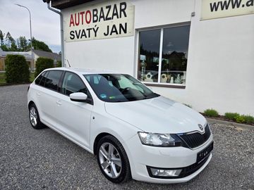 1.4 TSI DSG Xenony Zimáky