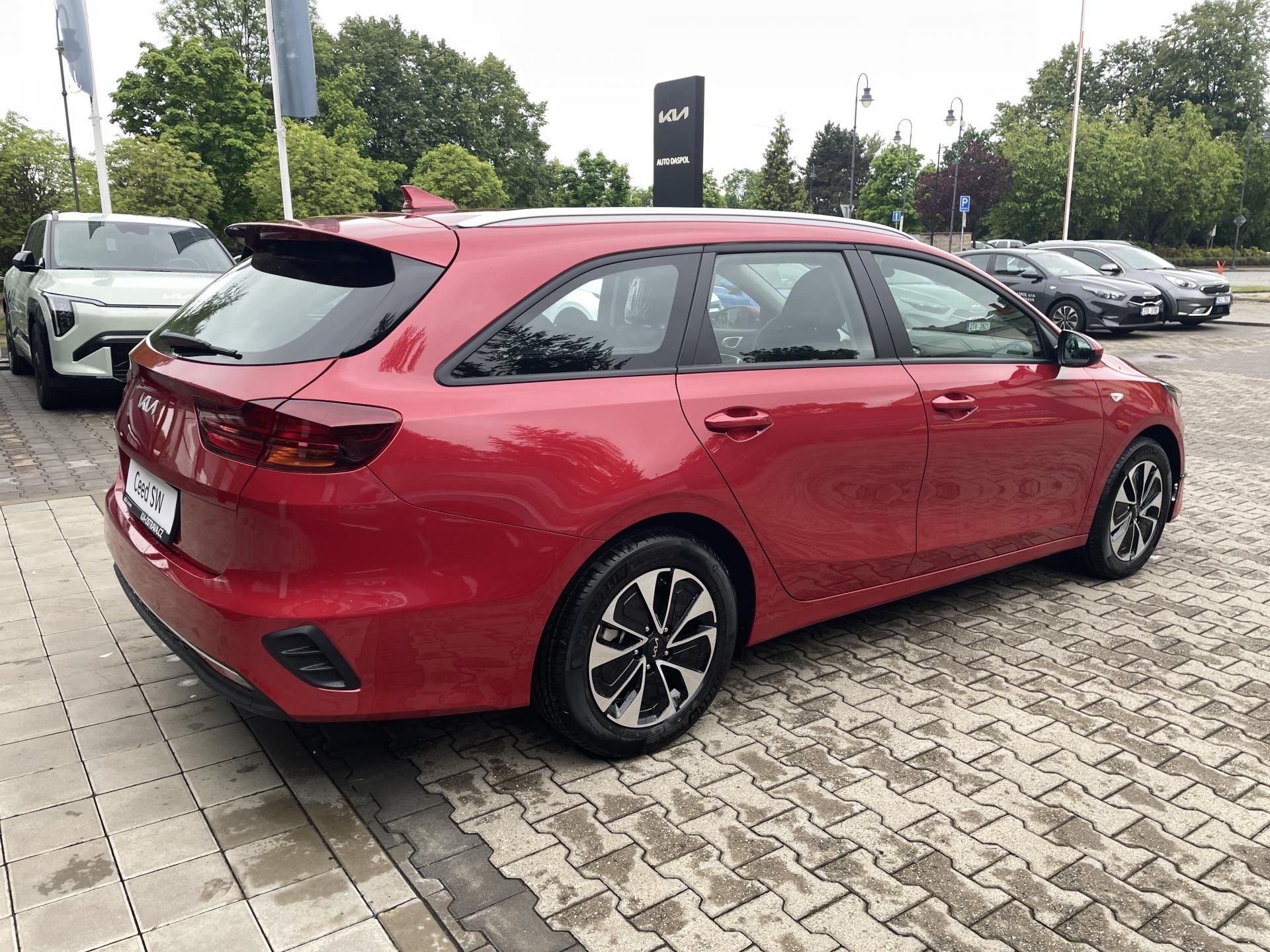 Kia Cee´d, SW  *BLACK FRIDAY*  7DCT SPIN - fotka 3