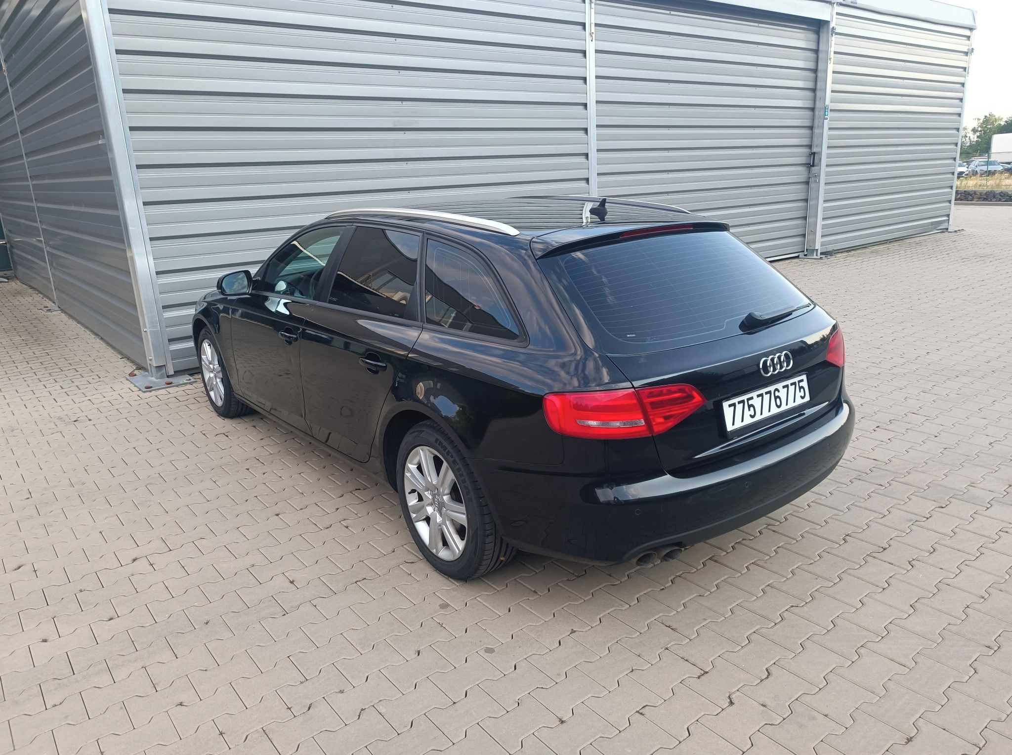 Audi A4, 2,0TDI,NAVI,servisní knížka - fotka 3