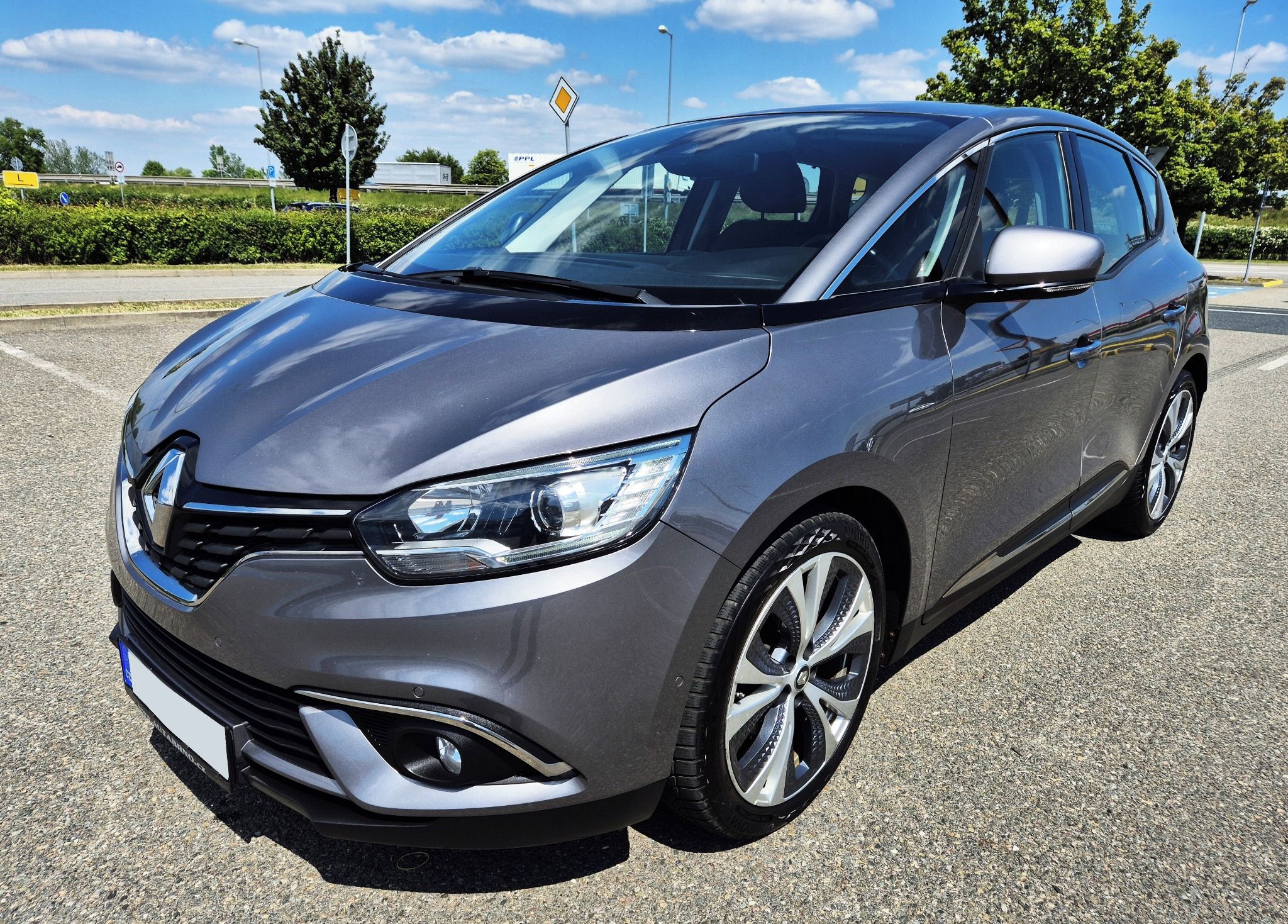 Renault Scénic, 1.5DCi 81KW MANUÁL NAVI ALU20"