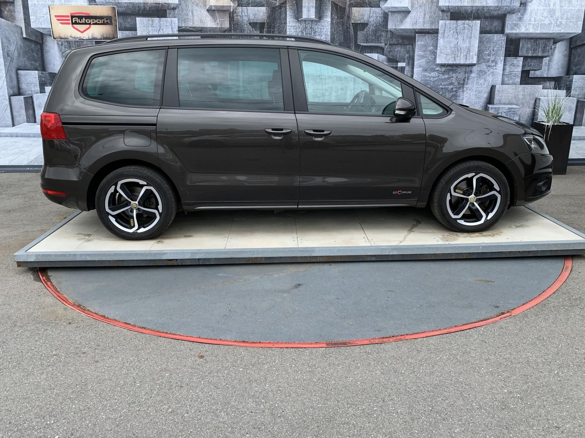 Seat Alhambra, 2.0TDi, 103KW, EL.DVEŘE+KUFR - fotka 5