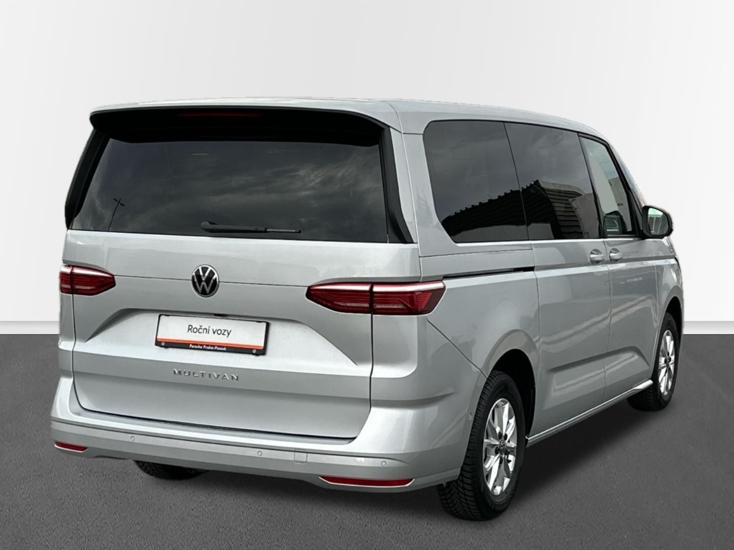 Volkswagen Multivan, LONG 2,0 TDI / 110kW DSG Life - fotka 2