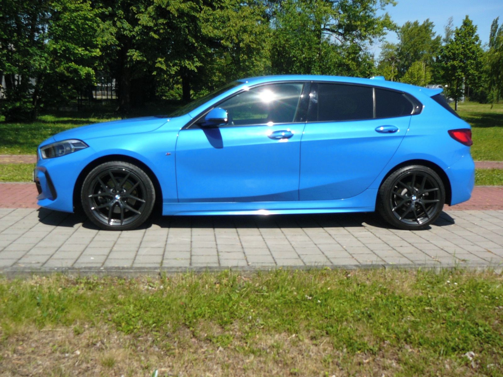 BMW Řada 1, 118i M-Paket SPORT - fotka 3