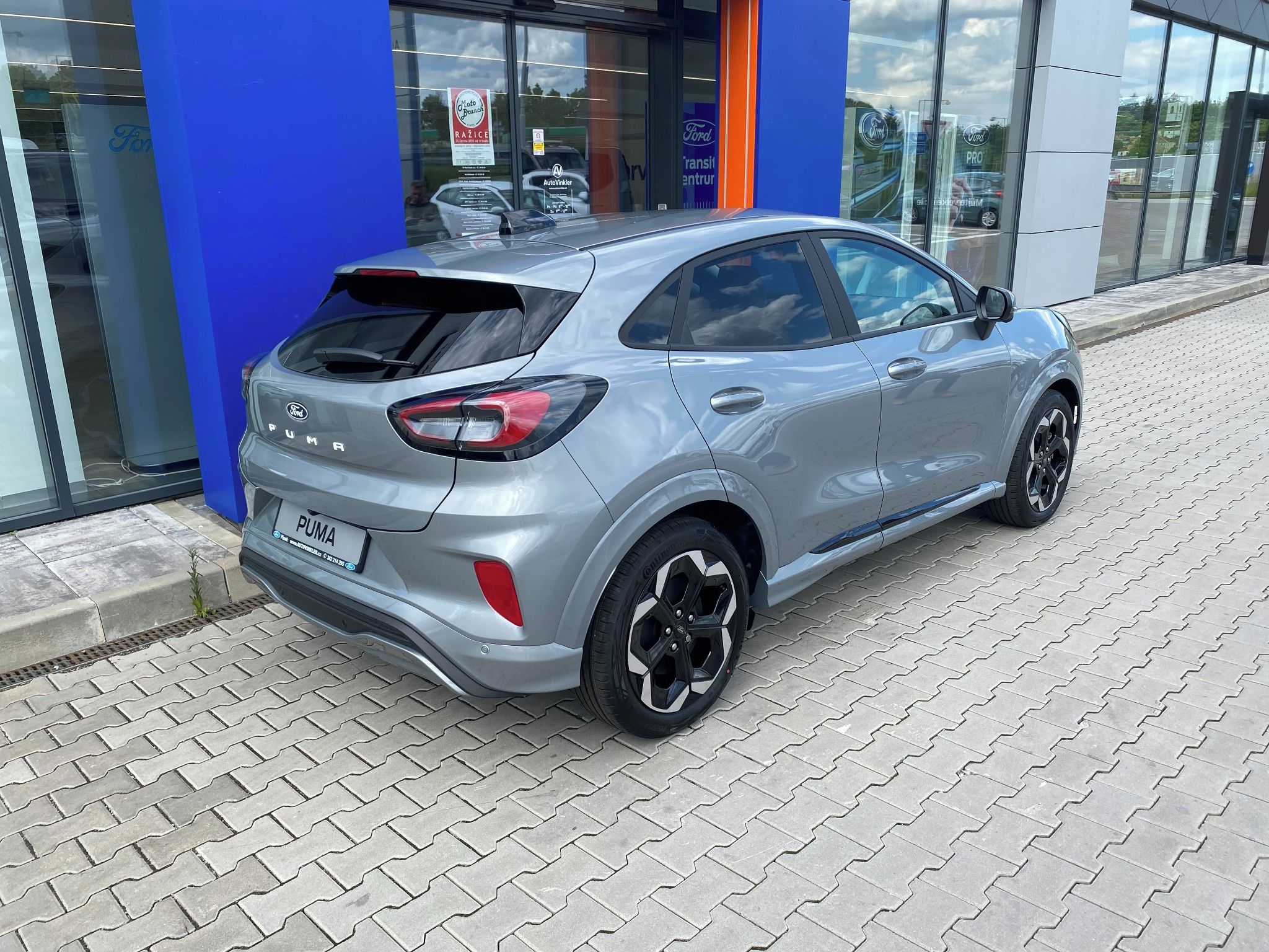 Ford Puma, 43kWh dojezd 123kW PREMIUM - fotka 5