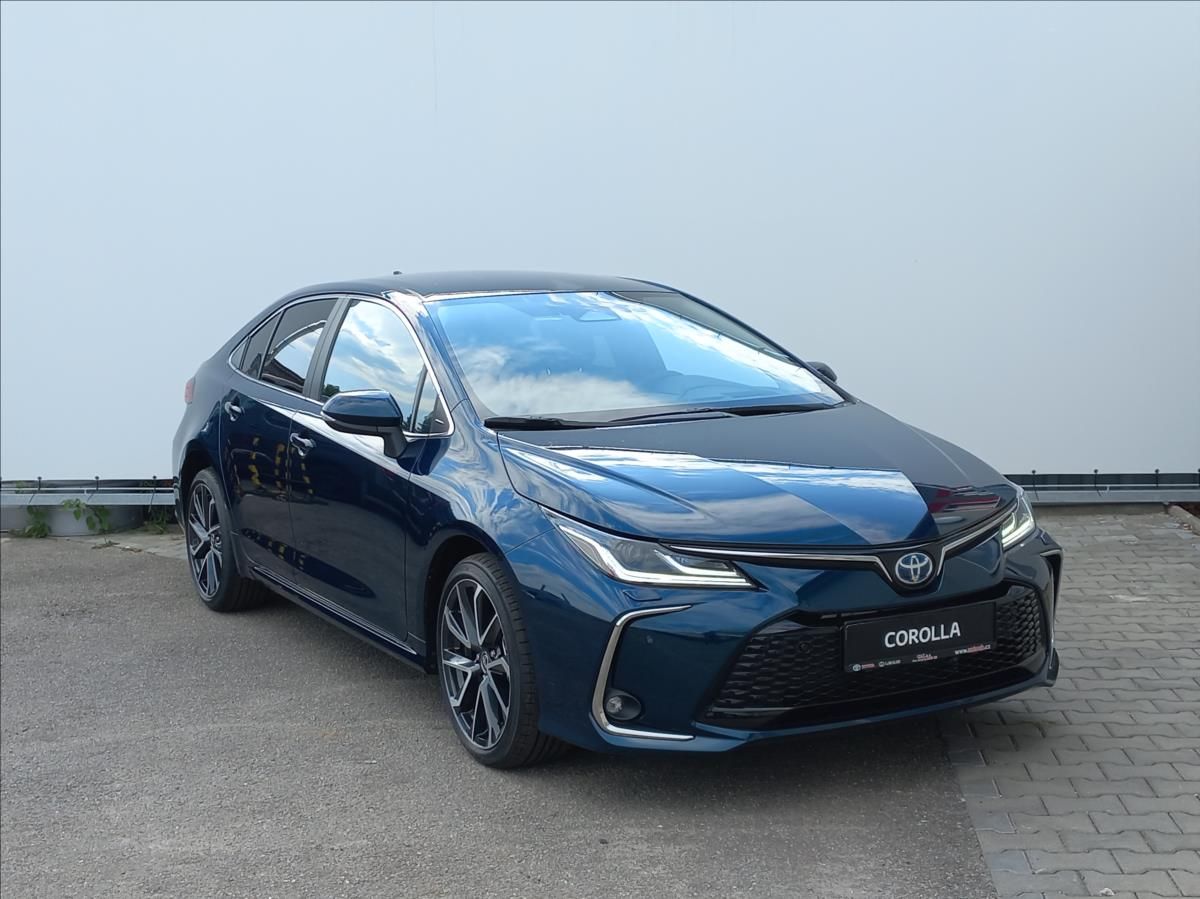 Toyota Corolla, 1.8 Hybrid e-CVT 140k  SD Exec - fotka 5