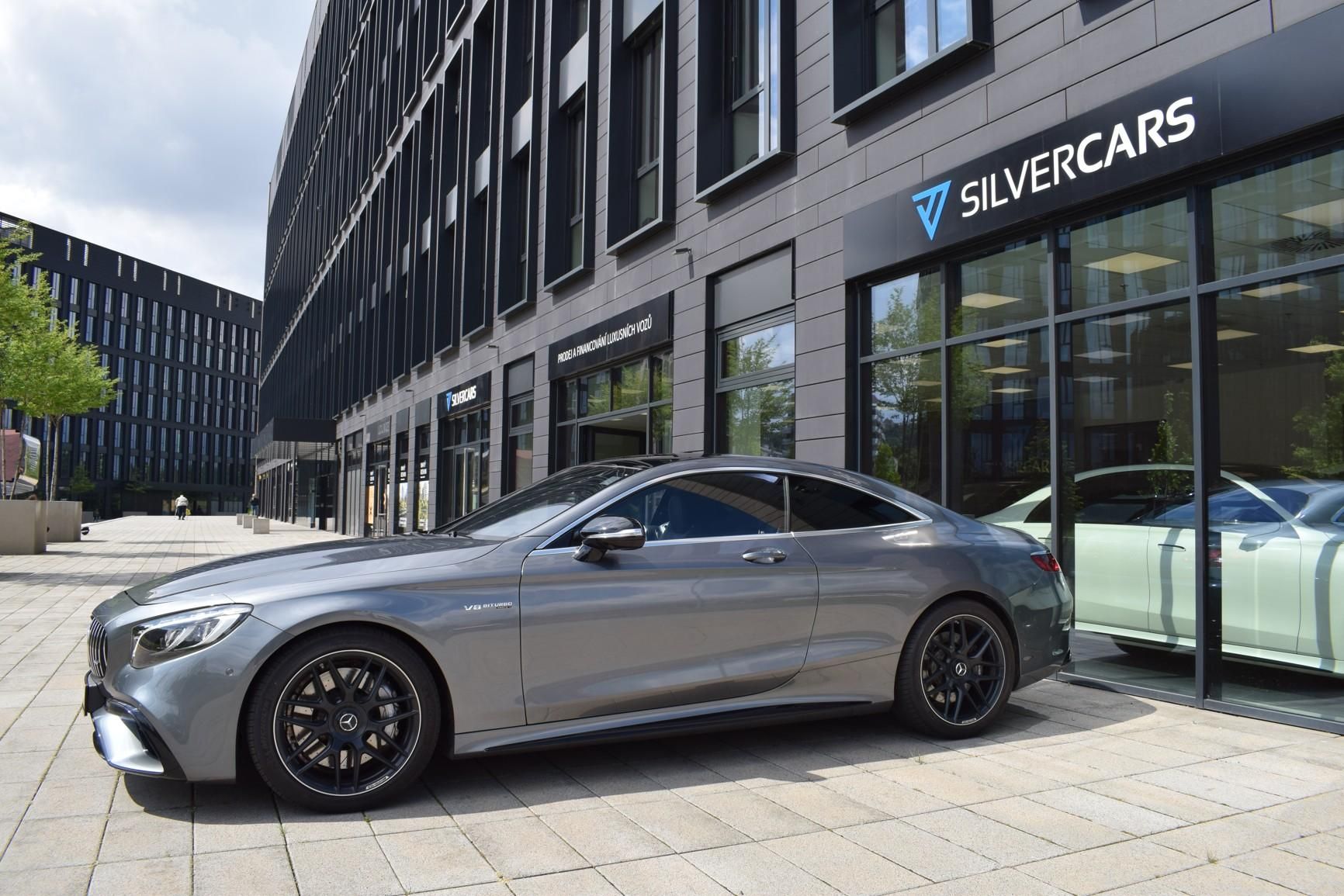 Mercedes-Benz Třídy S, S63AMG Coupe 4M/DESIGNO/FULL!! - fotka 2