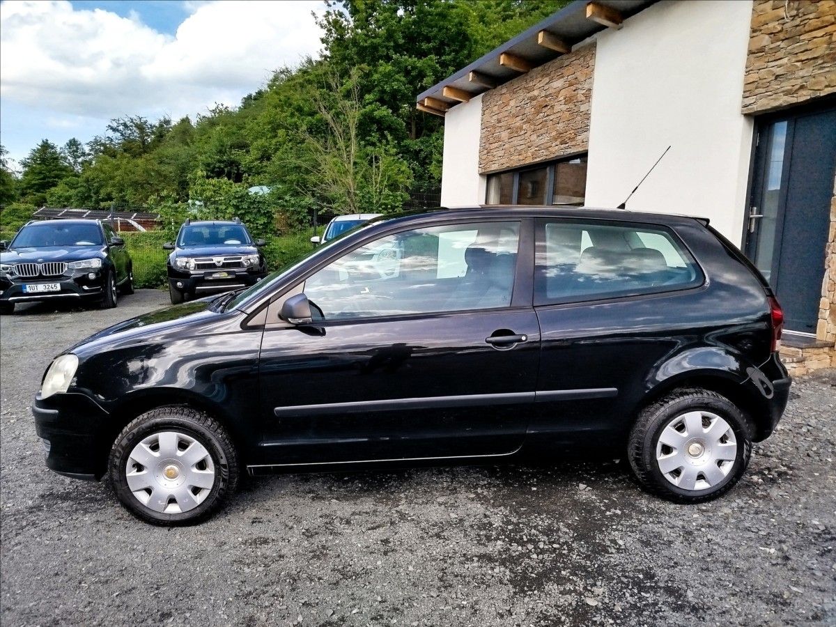 Volkswagen Polo, 1,2 i 44kW, 1.MAJITEL, KLIMA - fotka 2