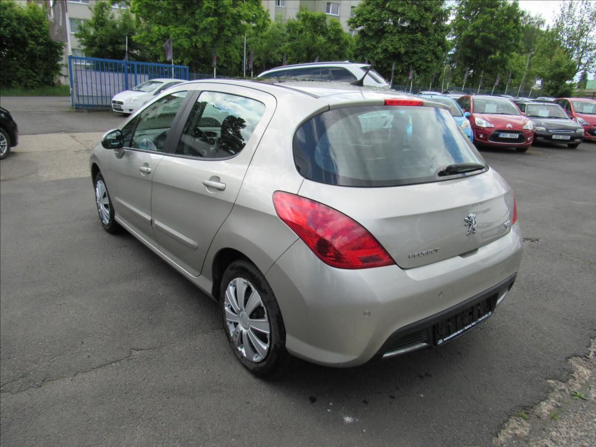 Peugeot 308, 1,6 THP 110kW - fotka 4