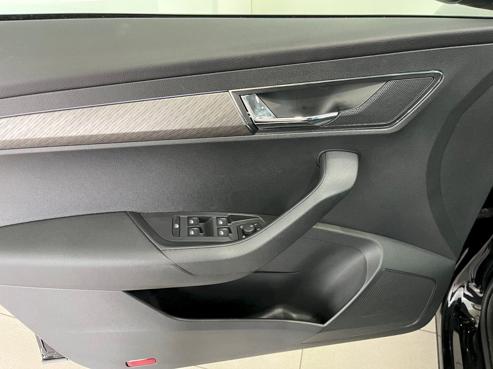 Škoda Karoq, 2.0 TDI 85 kW 7AP Style Plus - fotka 6