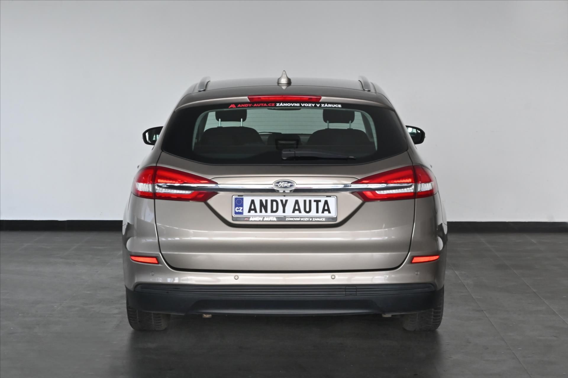 Ford Mondeo, 2,0 EcoBlue 110 kW Business Zá - fotka 4