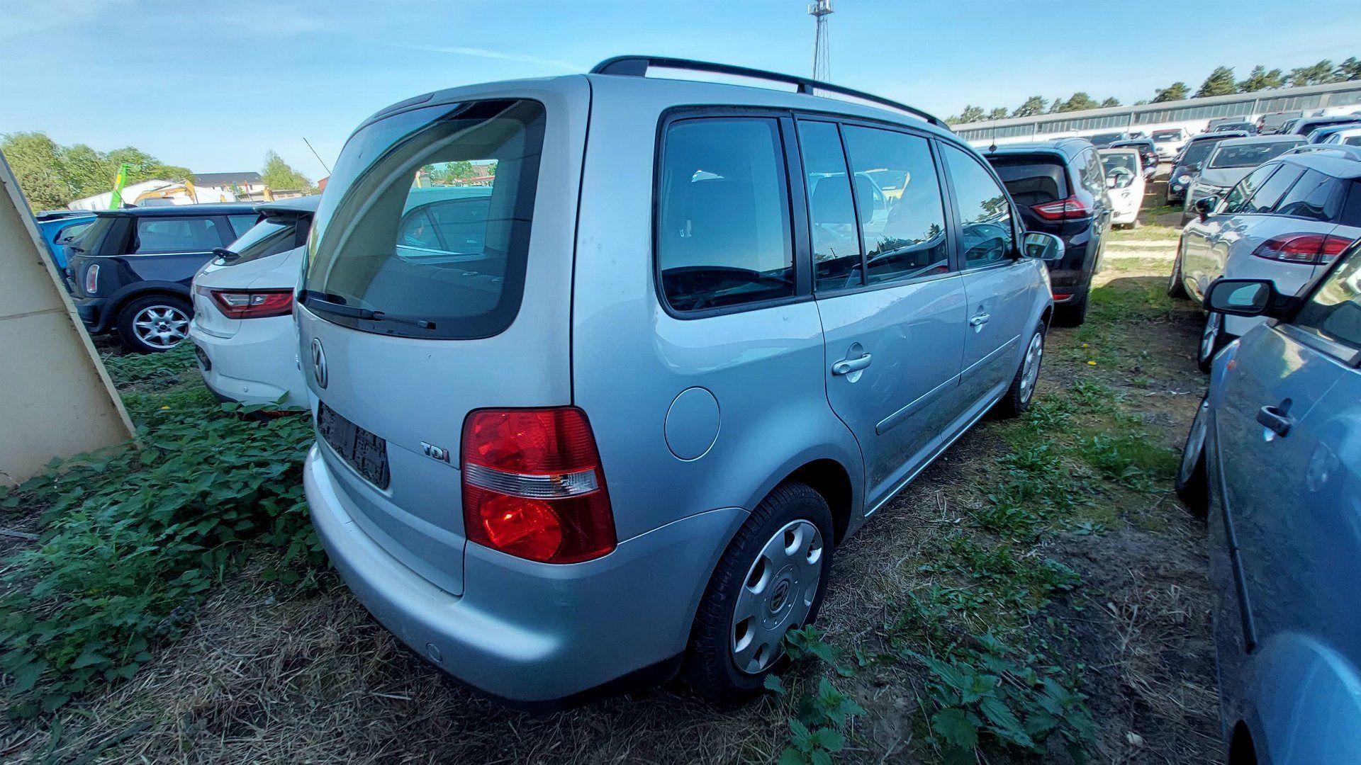 Volkswagen Touran, 1.9 Tdi 74 KW 7-MÍST 213tis km - fotka 2