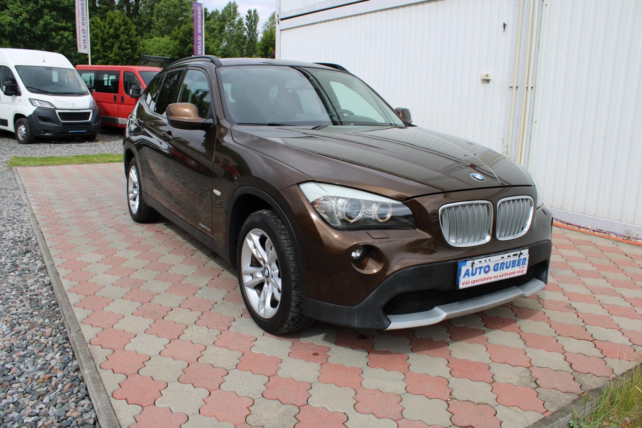 BMW X1, xDrive 23D - fotka 2