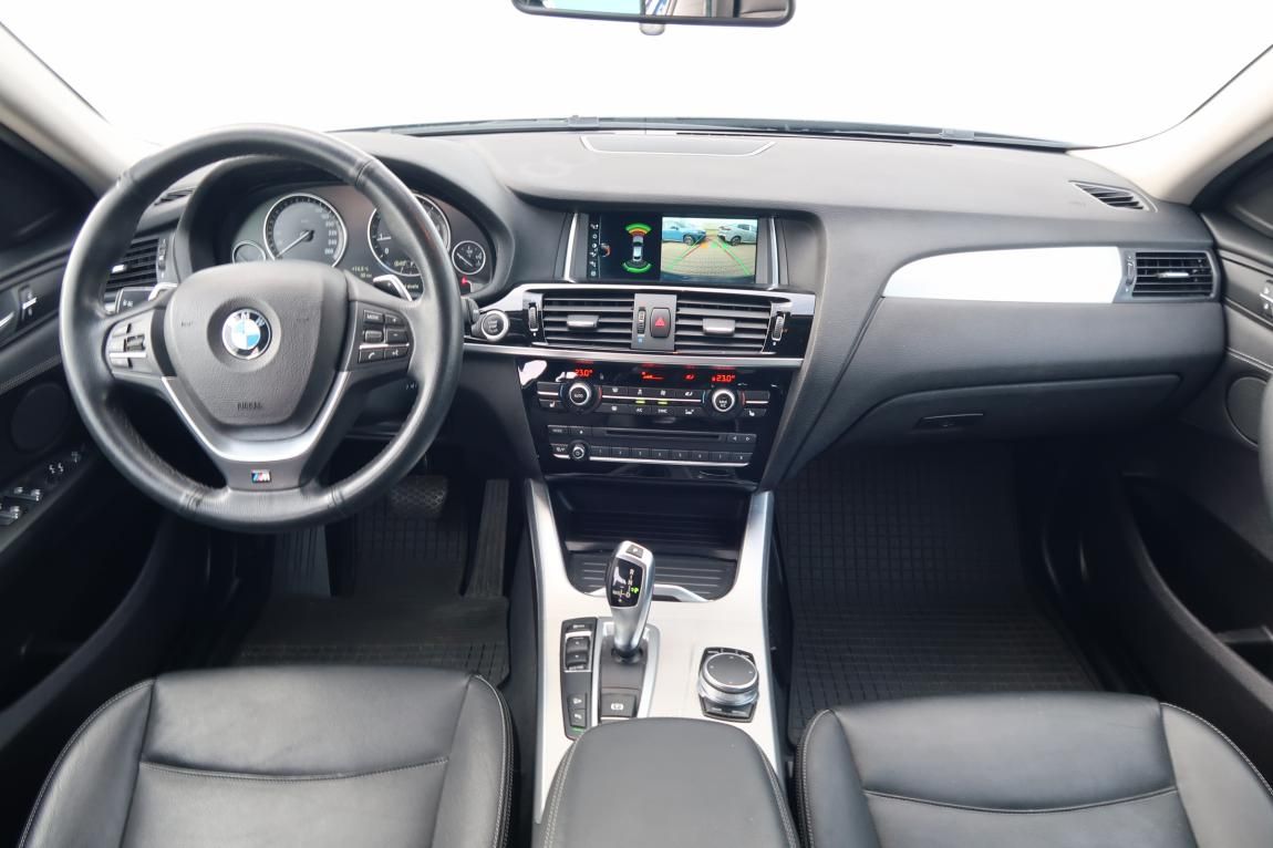 BMW X4, xDrive20i - fotka 4