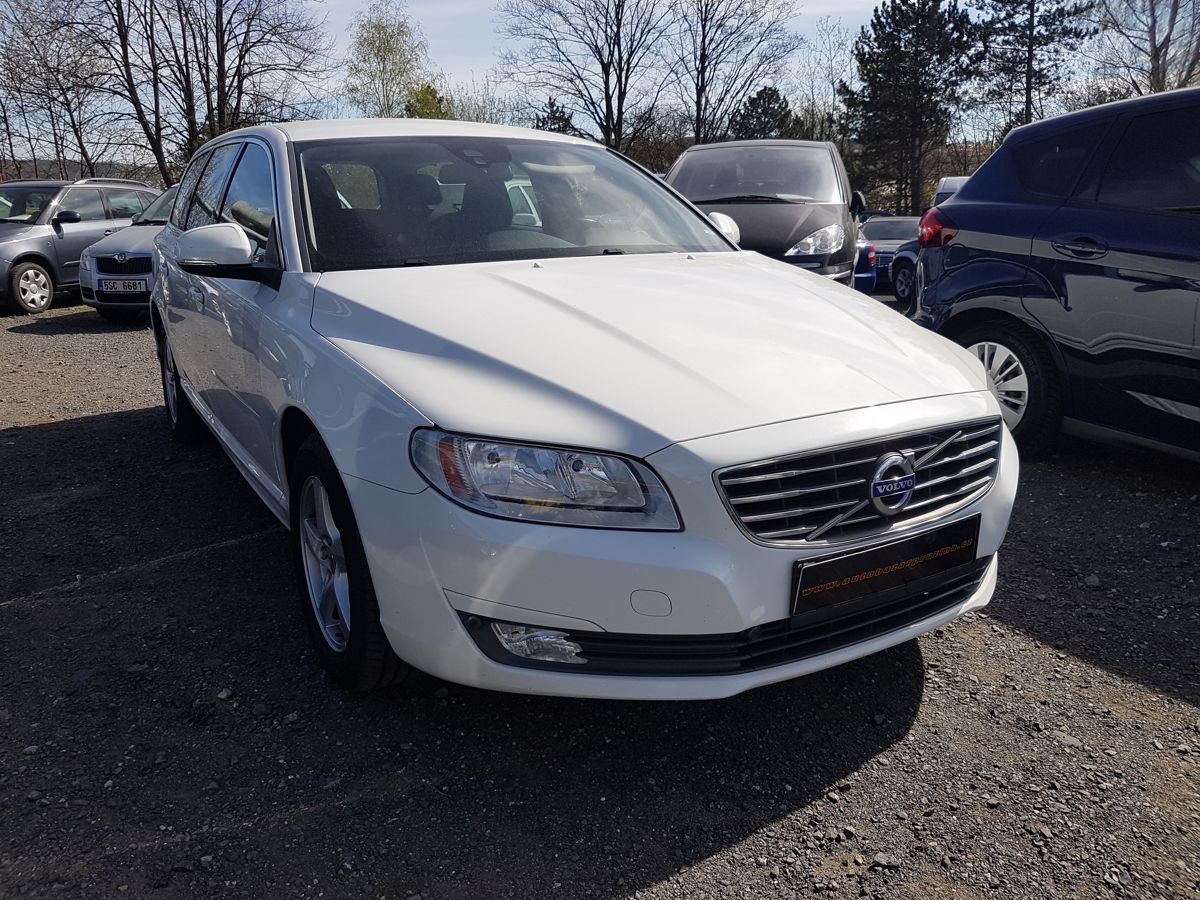 Volvo V70, 2.0D NAVI EL. KUFR