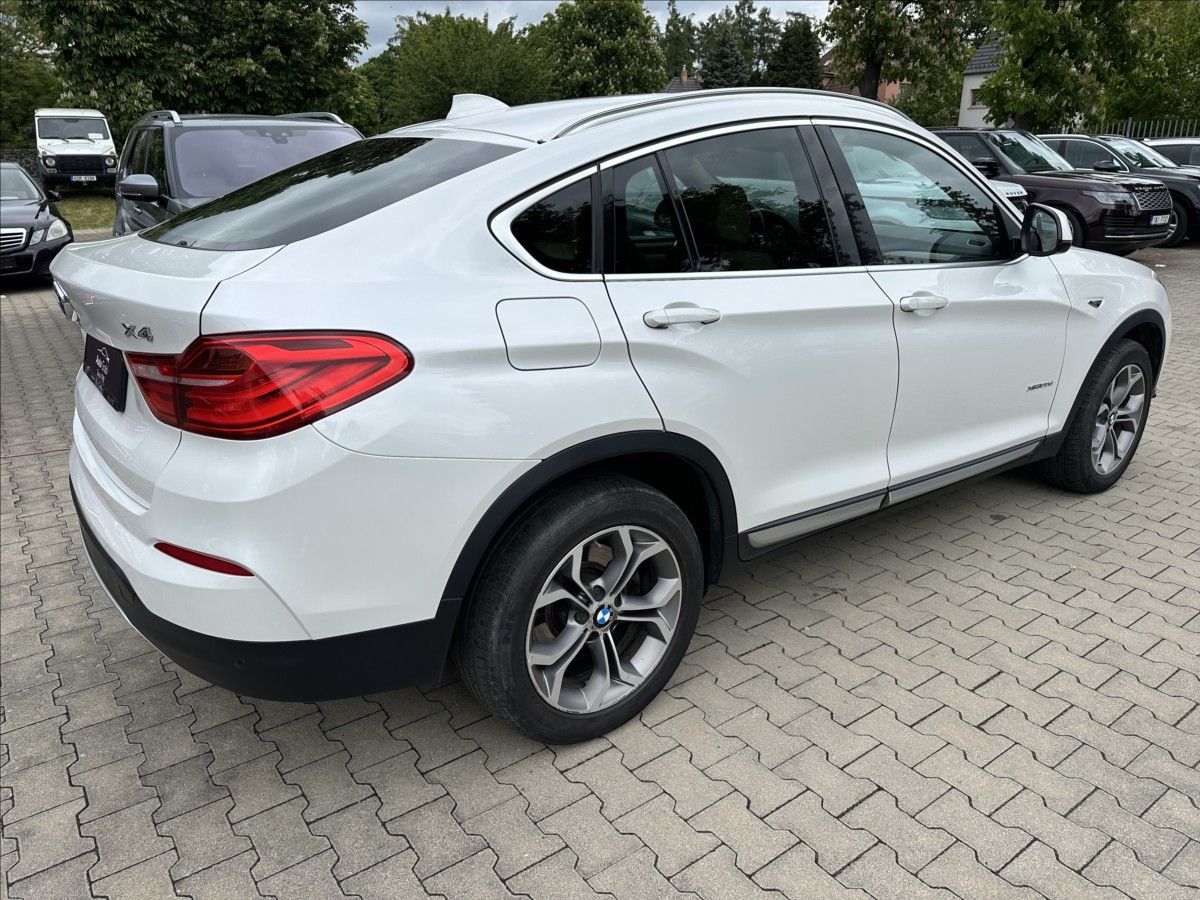 BMW X4, 20d Xdrive Sport - fotka 6