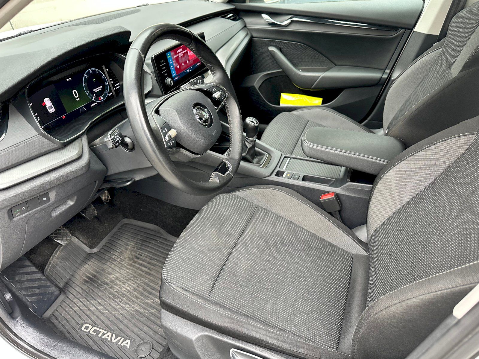 Škoda Octavia, 1.5 TSI 110kW Ambition - fotka 6
