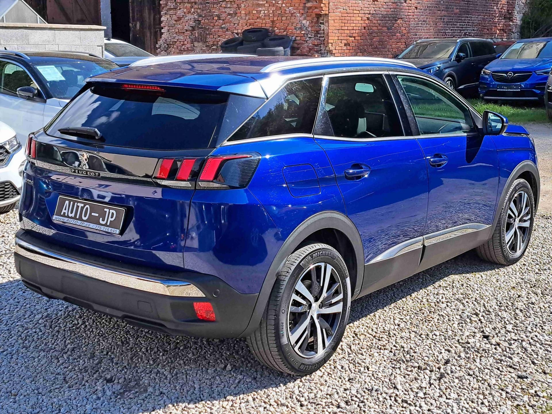 Peugeot 3008, 1,2 PT  EAT8 LED  ALLURE  NAVI - fotka 3