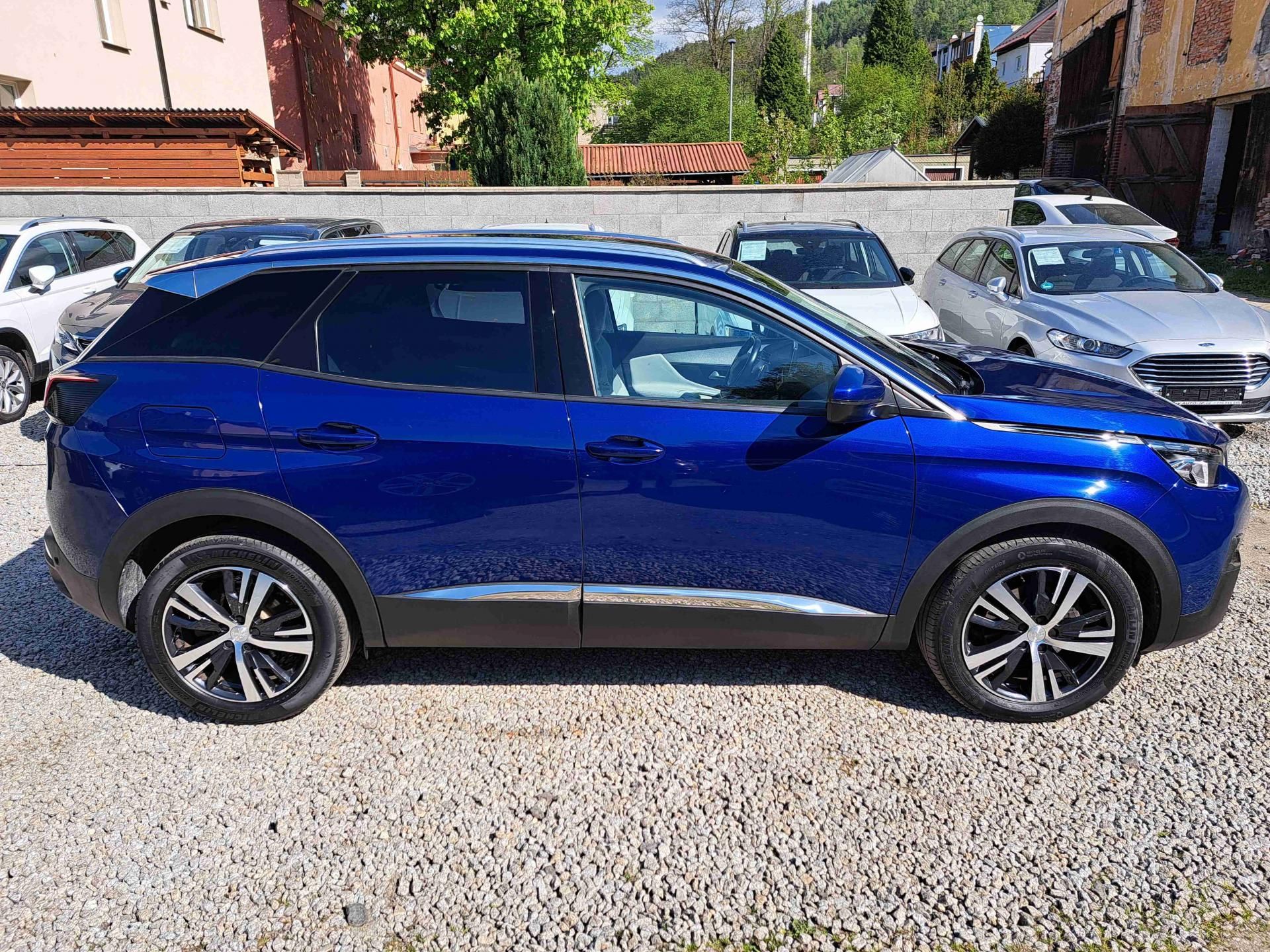 Peugeot 3008, 1,2 PT  EAT8 LED  ALLURE  NAVI - fotka 2