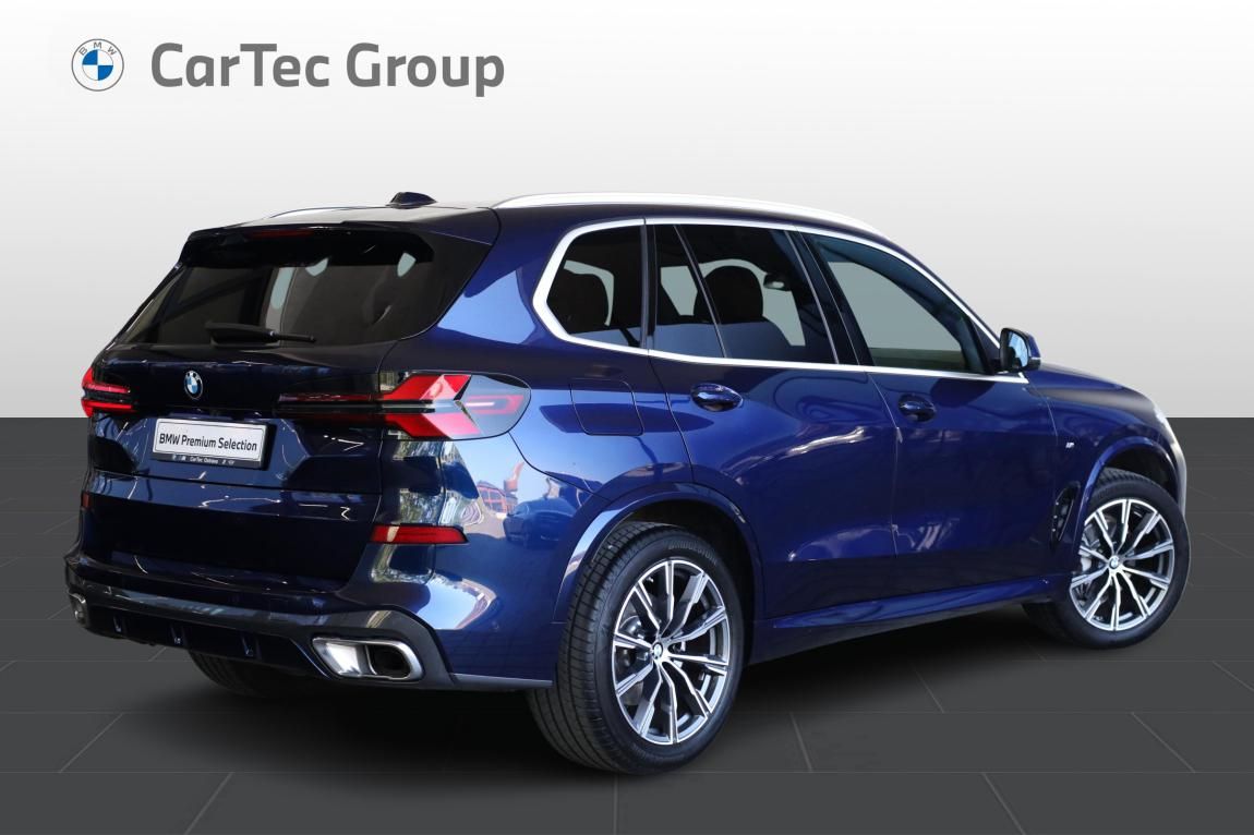 BMW X5, xDrive30d - fotka 2