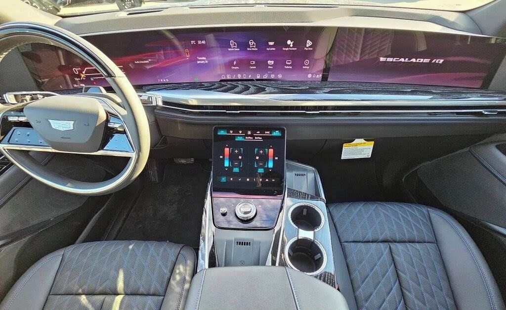 Cadillac Escalade, IQ Luxury 1 680PS AWD 4x4 - fotka 5