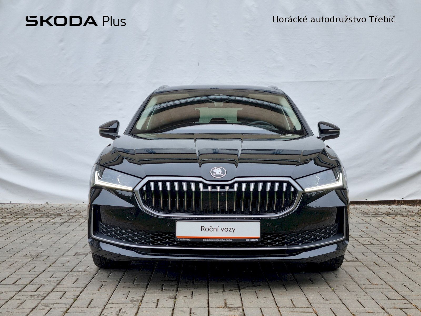 Škoda Superb, L&K 2.0TDI 110kW DSG Combi - fotka 4